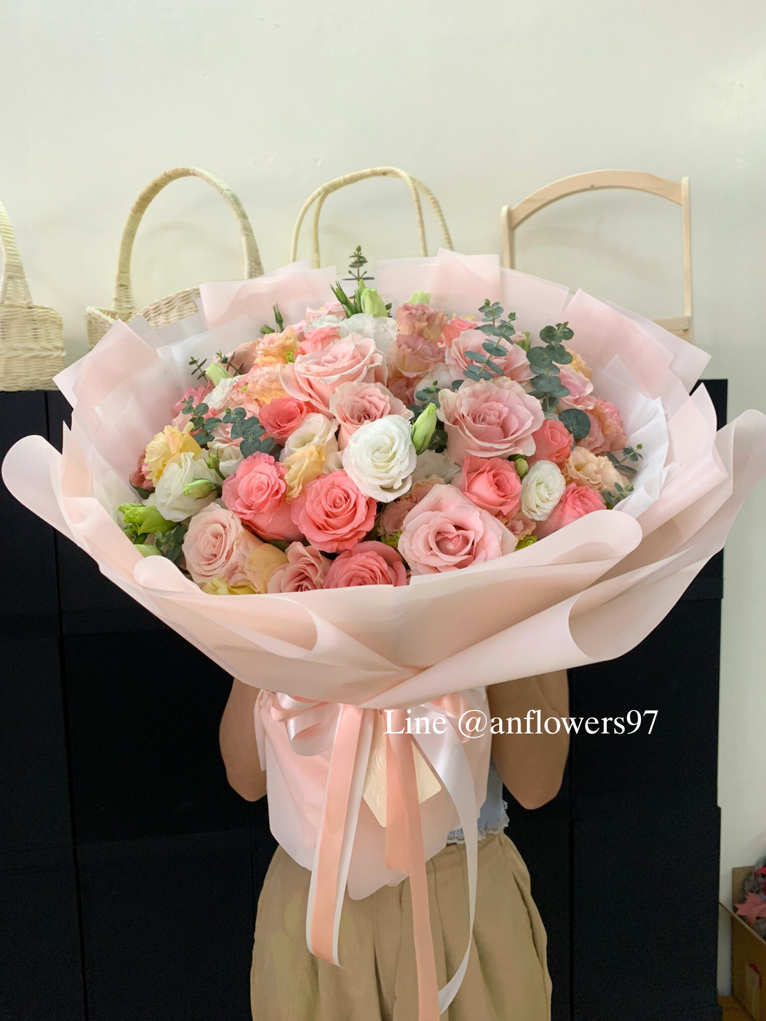 ช่อดอกไม้ใหญ่ ดอกไม้ผสม