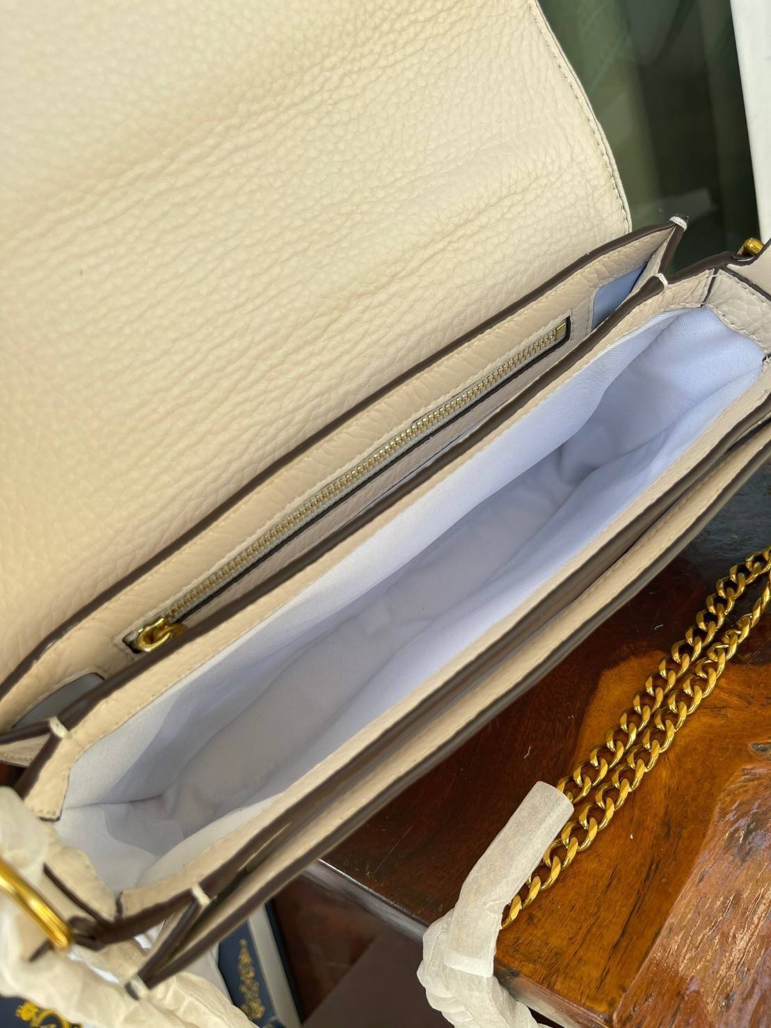 Tory burch description chelsea shoulder bag กระเป๋าที่ใช้เป็น Everyday Bag