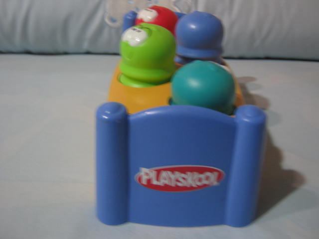 Playskool Play Favourites Boundin' Bedbugs ของเสริมพัฒนาการสำหรับเด็กมือสอง