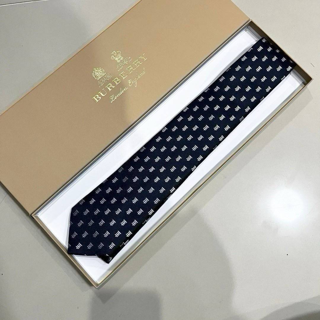 TOP ORI | BURBERRY NECKTIE THE BEST QUALITY Check Silk Tie เกรดเทียบแท้เทพดีสุด เนคไทแบรนด์เนมเบอร์เบอรี่ ผ้าไหมอิตาลี่ทอละเอียดปราณีตทุกเส้นทำมือสวยคมชัด