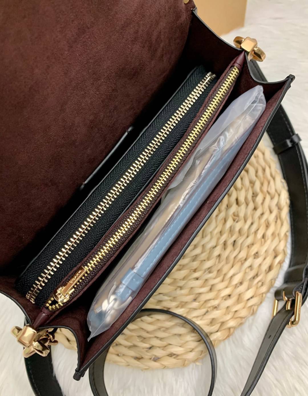 ของแท้ 💯% COACH SMALL GEORGIE TOP HANDLE IN BLOCKED SIGNATURE CANVAS ((6504//0468)) กระเป๋าหิ้ว//สะพายข้างได้ วัสดุหนังแท้