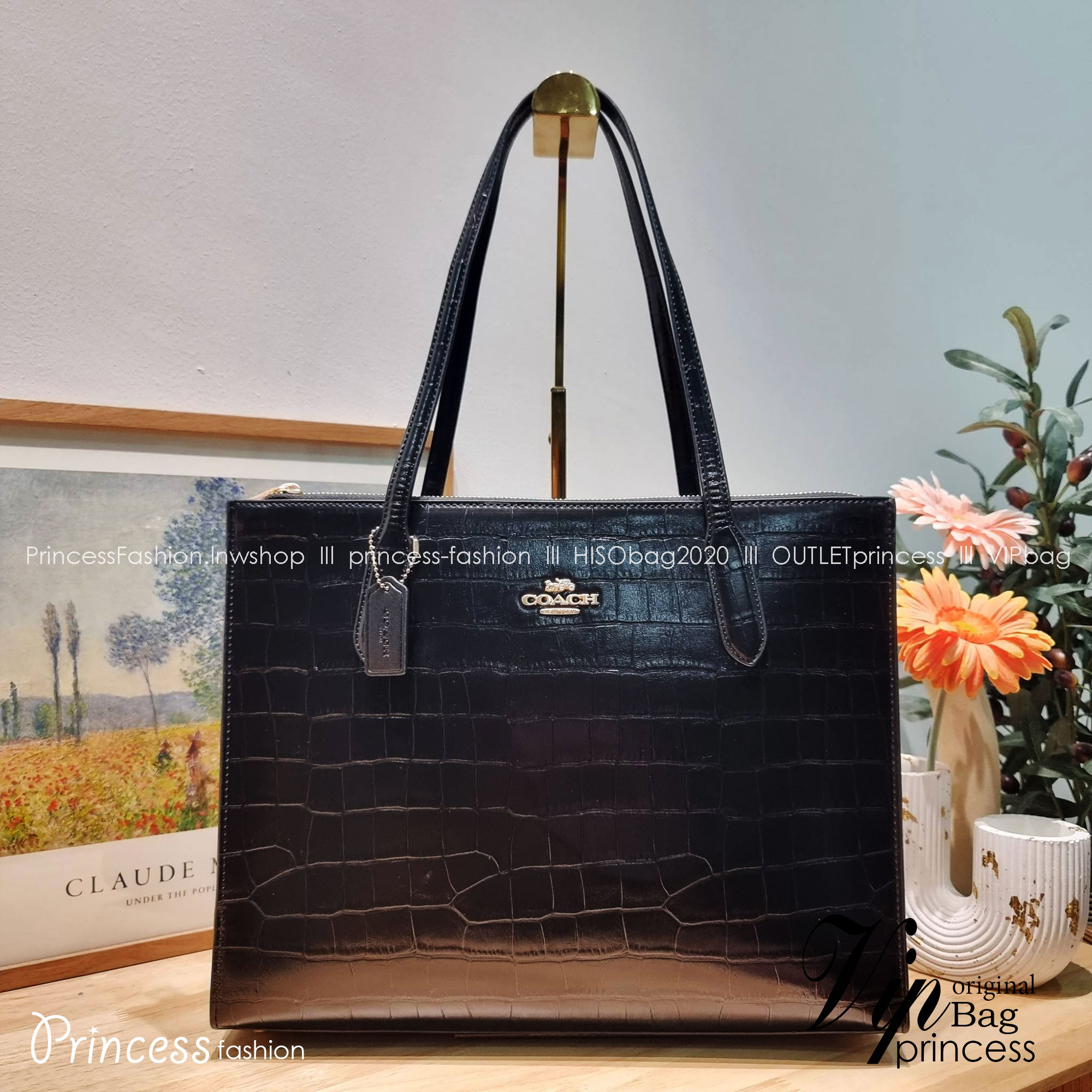 COACH NINA CARRYALL CL654 / COACH Nina Tote Bag พร้อมส่ง 2 สี กระเป๋าโท้ทสะพายไหล่ ใบใหญ่ คอลเลคชั่นใหม่ ตอบโจทย์คนที่ชอบใส่ของเยอะๆได้อย่างดี ดีไซน์รูปทรงคลาสสิค เรียบหรู