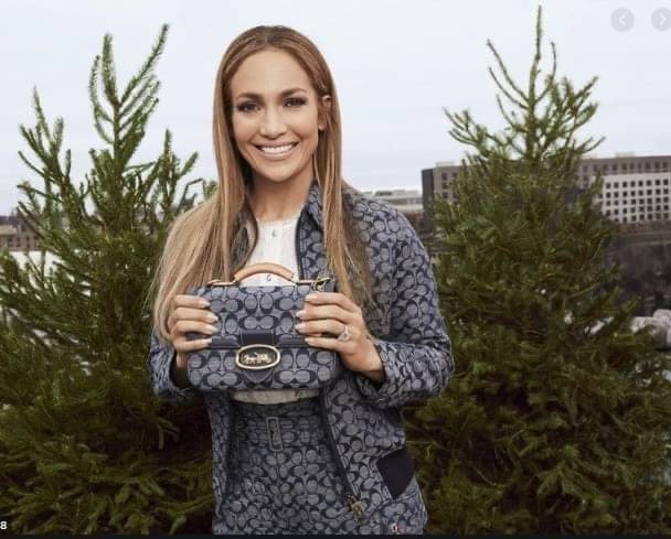 COACH RILEY TOP HANDLE 22 IN SIGNATURE CHAMBRAY