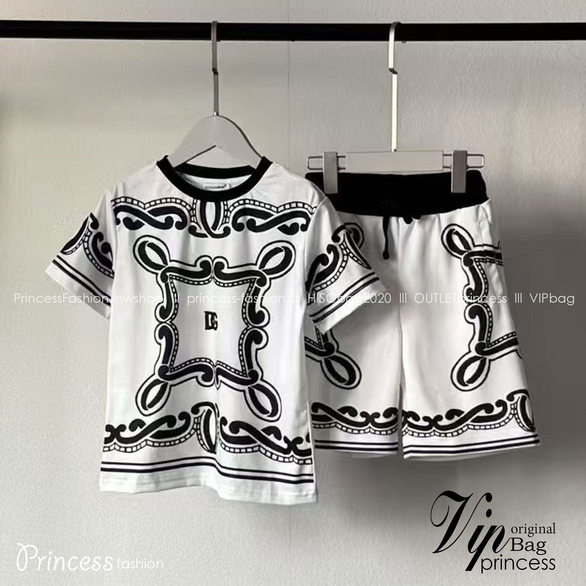 สลับแท้ เกรดเทพ Size 90-150 เสื้อผ้าเด็กแบรนด์เนม Dolce & Gabbana Bandanna-print jersey งาน 1:1 เซตเสื้อพร้อมกางเกง รุ่น uni-sex ใส่ชิลๆ เนื้อผ้าอย่างดีงานนำเข้าจากโรงงานเทียบแบรนด์