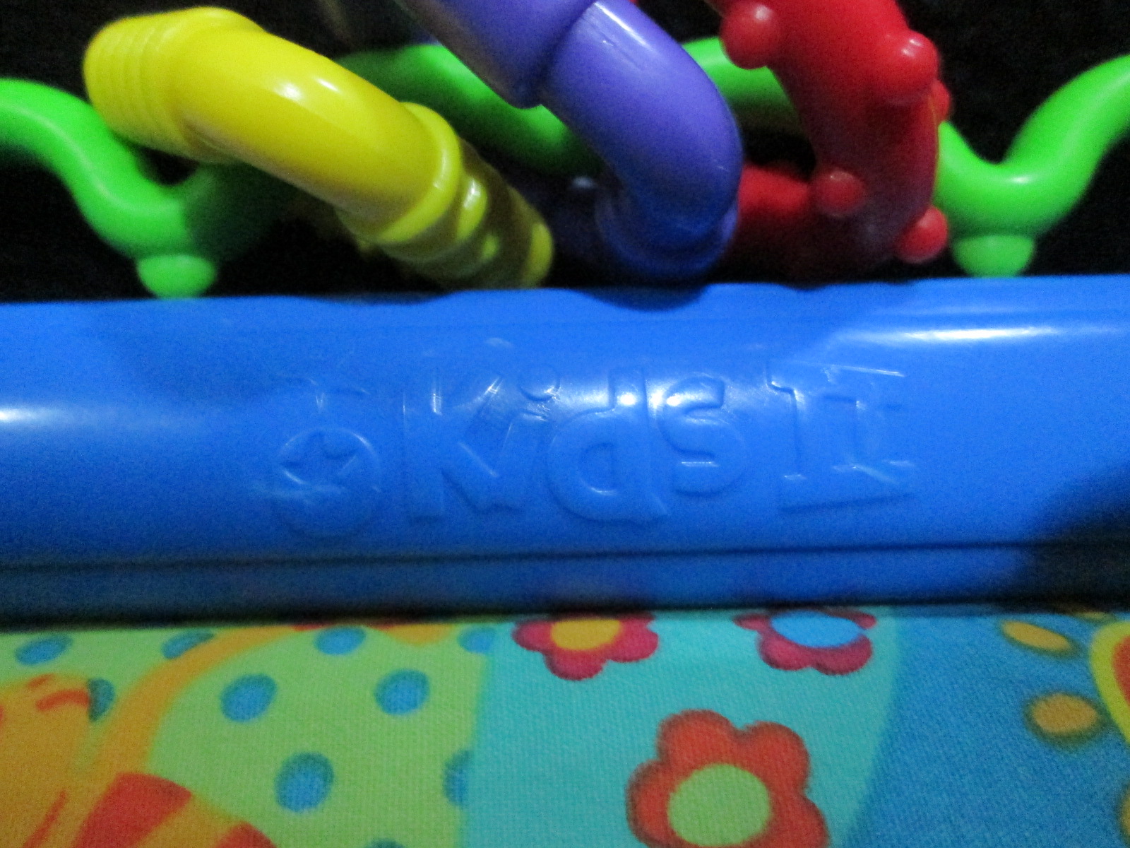 Bright Starts "Friends of all sizes" หนังสือนิทานผ้ามือสอง