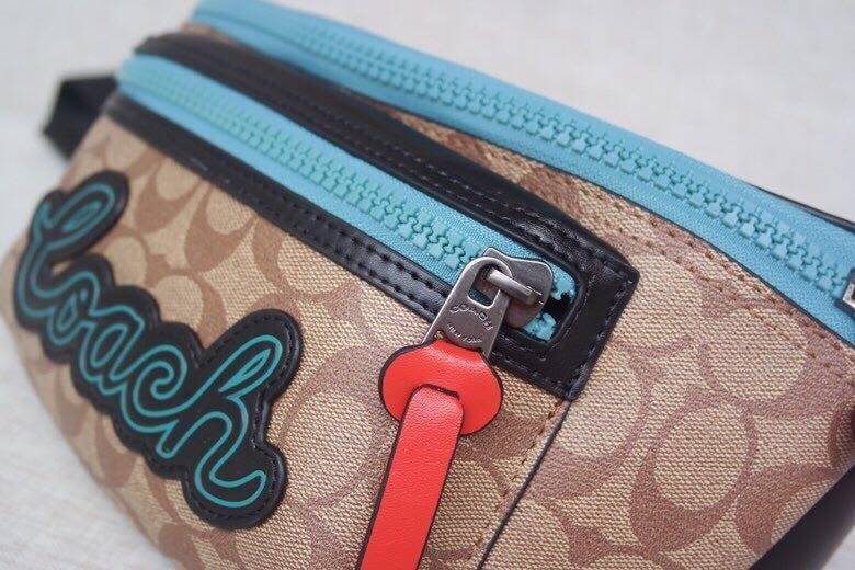 COACH F72931 TERRAIN BELT BAG IN SIGNATURE CANVAS กระเป๋าคาดอกสุดเท่ ขนาดพอเหมาะ ใช้แล้วเท่สุดๆไปเลย ภายในกว้าง เปิดปิดด้วยซิป