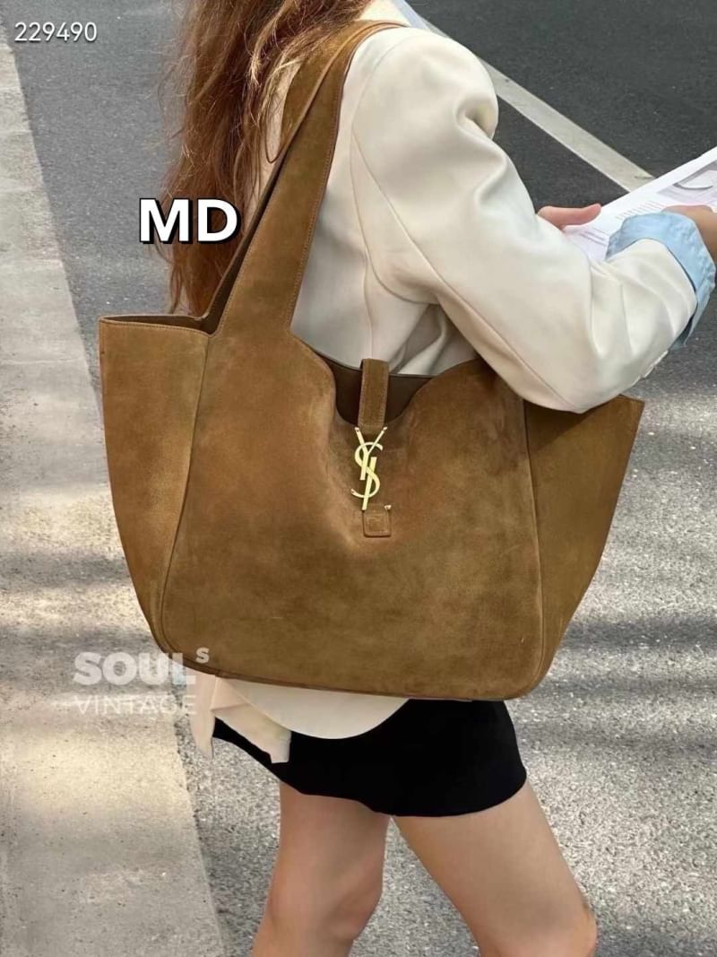 YSL Le 5 À 7 Bea suede tote bag กระเป๋าทรงโท้ทงานหนังกลับ สวยเด่นเป็นเอกลักษณ์มาก ดีไซน์เรียบแต่มากมีอยู่จริง สวยดูแพง ที่ไม่มีตอนนี้คือพลาด