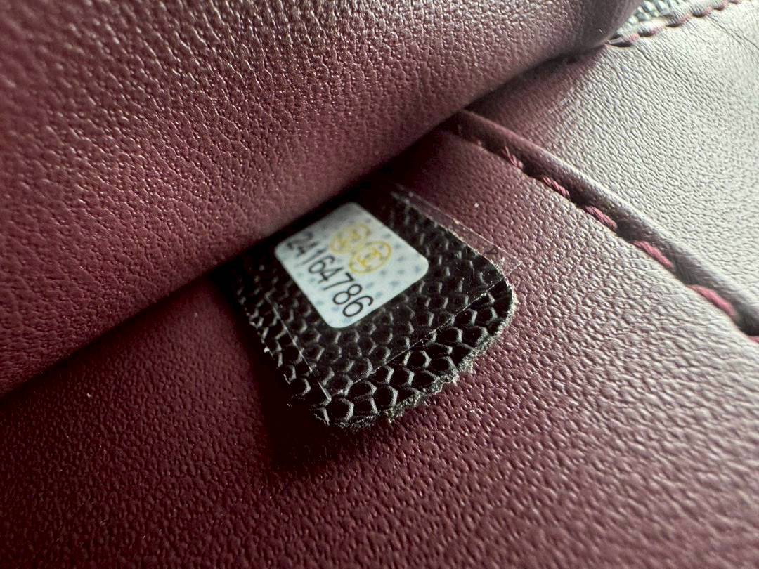 CHANEL Classic Bag 25cm สีใหม่เข้าเพิ่ม สวยละมุน สวยสดใสแบบสับ สวยตัวแม่ต้องมี กระเป๋าสะพายข้าง รูปทรงคลาสสิค หรูหรา