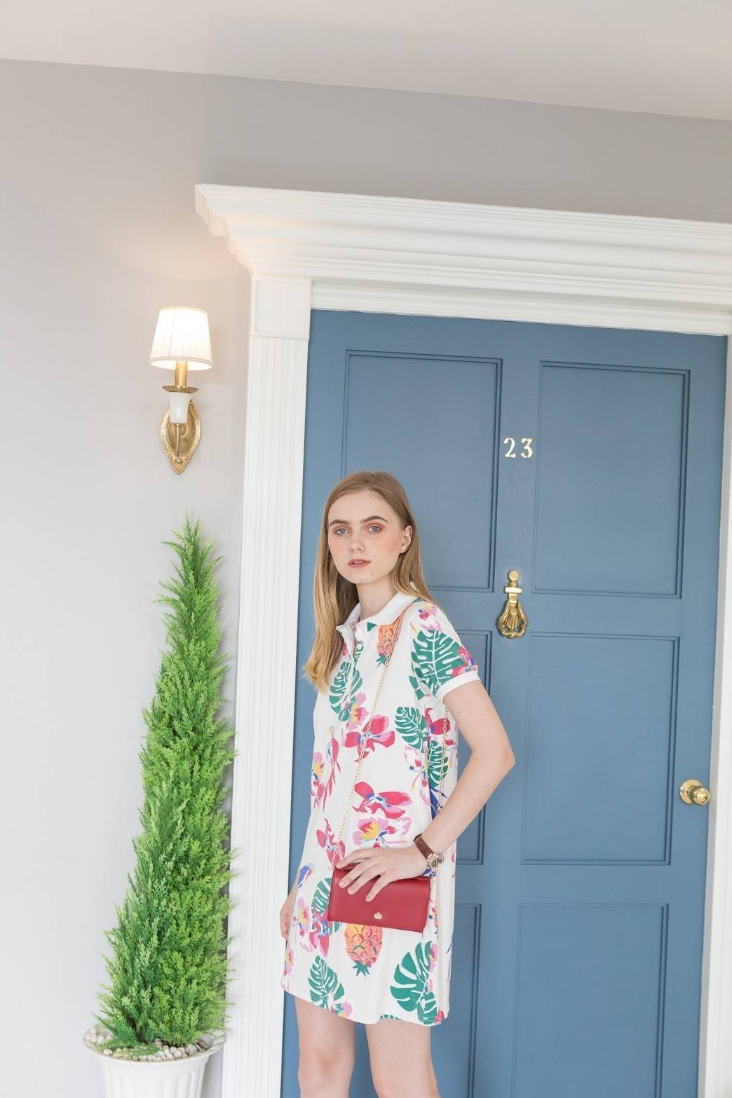 รุ่นขายดี **หนังวัวแท้สวยมาก KEEP • Ari • กระเป๋า สตางค์ยาว ปรับเป็นคลัช หรือถือ สะพาย ก้อได้หมด ขนาด กะลังดี ทรงสวย แค่ใบเดียวจบ! หนังคุณภาพเยี่ยม ภายใน จุของคุ้ม ใส่บัตร ใส่มือถือได้ทุกรุ่น ใบนี้ จะแต่งกับ Look ไหนก้อเข้ากันได้ดีแน่นอนค๊า Don't mis