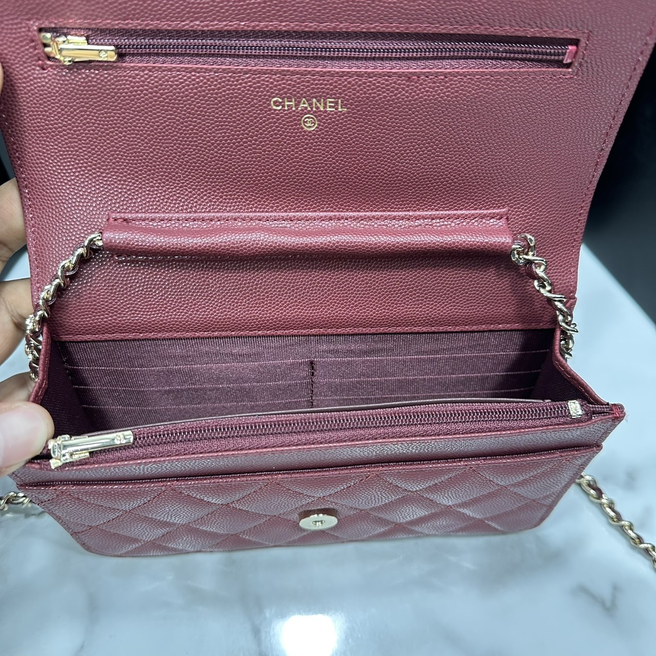 ORI หนังแท้ | CHANEL Woc Wallet on Chain 18cm กระเป๋าสะพายทรงวอคดีไซน์แบ่งช่องด้านในเป็นกระเป๋าสตางค์ รุ่นยอดนิยม หรูหราระดับตำนาน สวยงามเหนือกาลเวลา