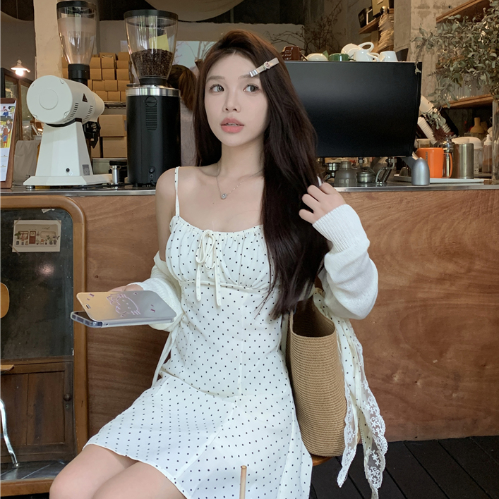 พร้อมส่ง 🧸 Sugar Plum blouse เดรสสายเดี่ยวลายจุดสุดน่ารักพร้อมผ้าโพก (IN38667)