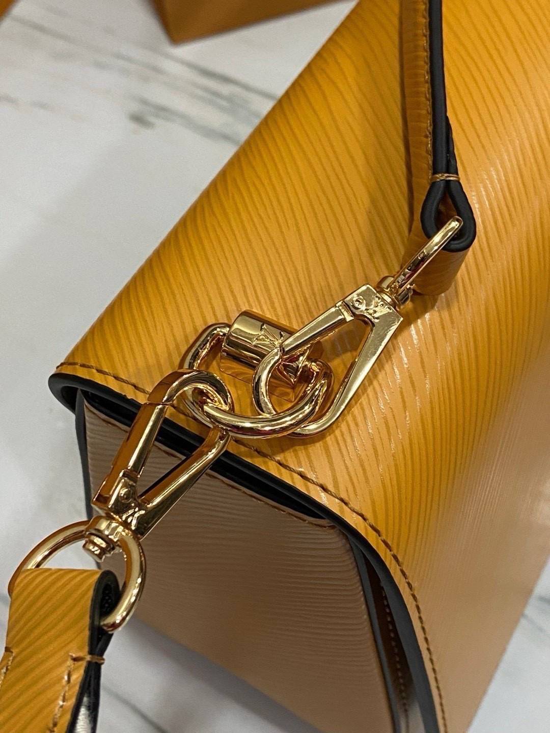 ORI หนังแท้ | LV Twist MM bag Epi grain leather กระเป๋าสะพาย/กระเป๋าถือรุ่น พร้อมสายสปอร์ต หนังลายเกรน Epi โดดเด่นด้วยโลโก้หน้า สวยหรูเป็นเอกลักษณ์ ดีไซน์คัลเลอร์บล็อค สัมผัสโดดเด่นแมตช์กับทุกสไตล์