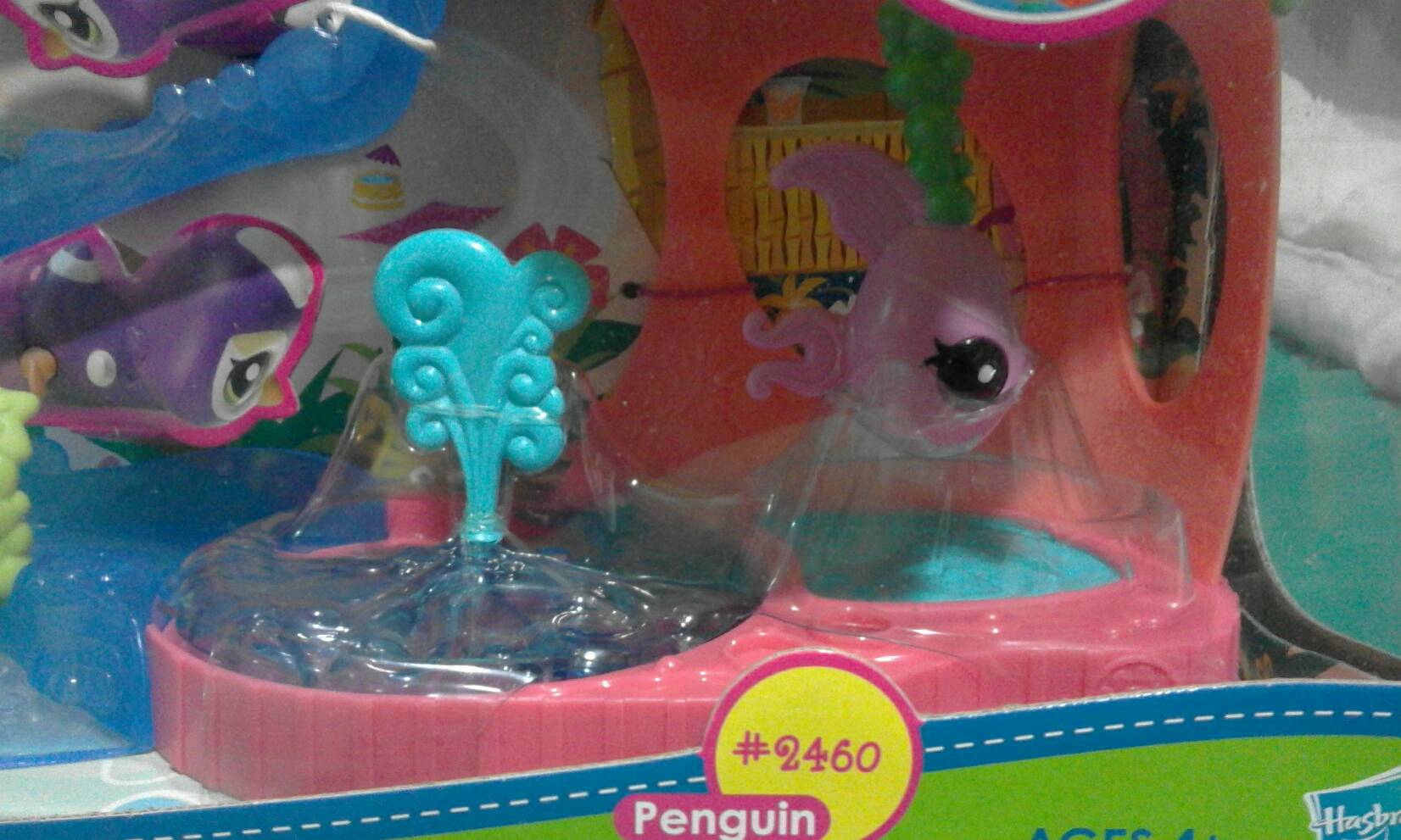 Littlest Pet Shop Slide and Dive Lagoon Playset ของใหม่ สินค้าพร้อมส่งค่ะ