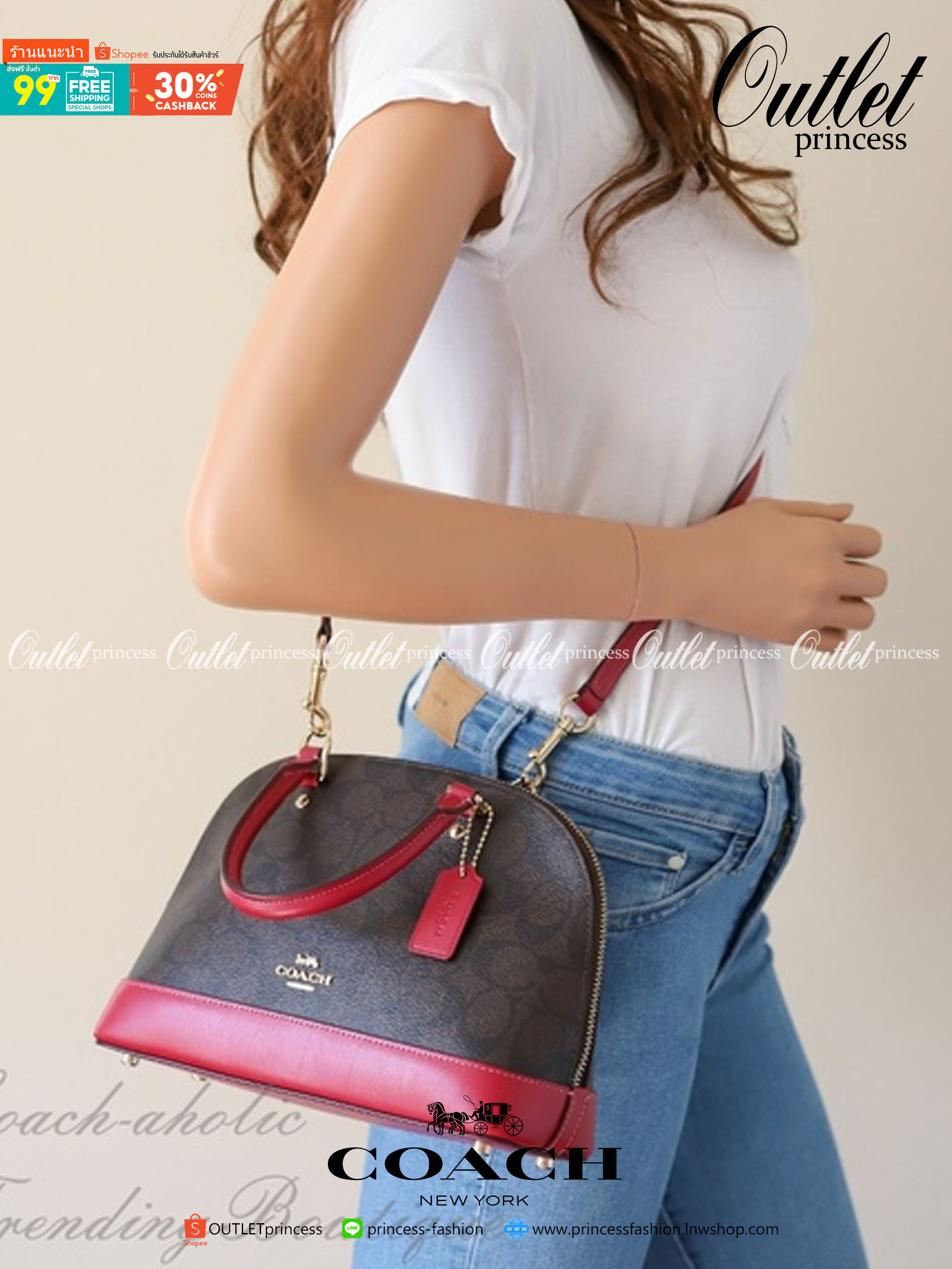 Coach Mini Sierra Signature กระเป๋าถือทรงโดม ภายในกว้างสามารถใส่กระเป๋าเงินเล็ก และมือถือได้ และยังมีช่องซิปเล็ก 1 ช่อง ด้านหลังมีกระเป๋าเล็กเก็บบัตร 1 ช่อง ใครยังไม่มีพลาดไม่ได้แล้วนะคะ