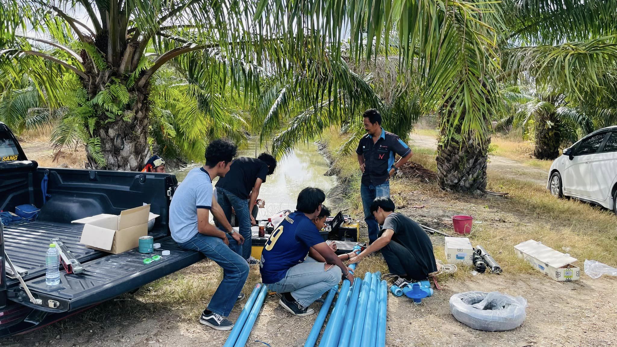 ชุดซัมเมิสปั้มบาดาล ขนาด 3 แรงม้า สวนปาล์มน้ำมัน