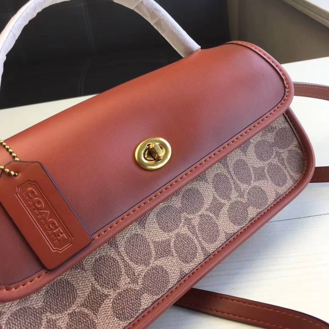 OUTTLET 】Auth Coach 1941 Turnlock Clutch Crossbody Bag พร้อมส่งที่ไทย