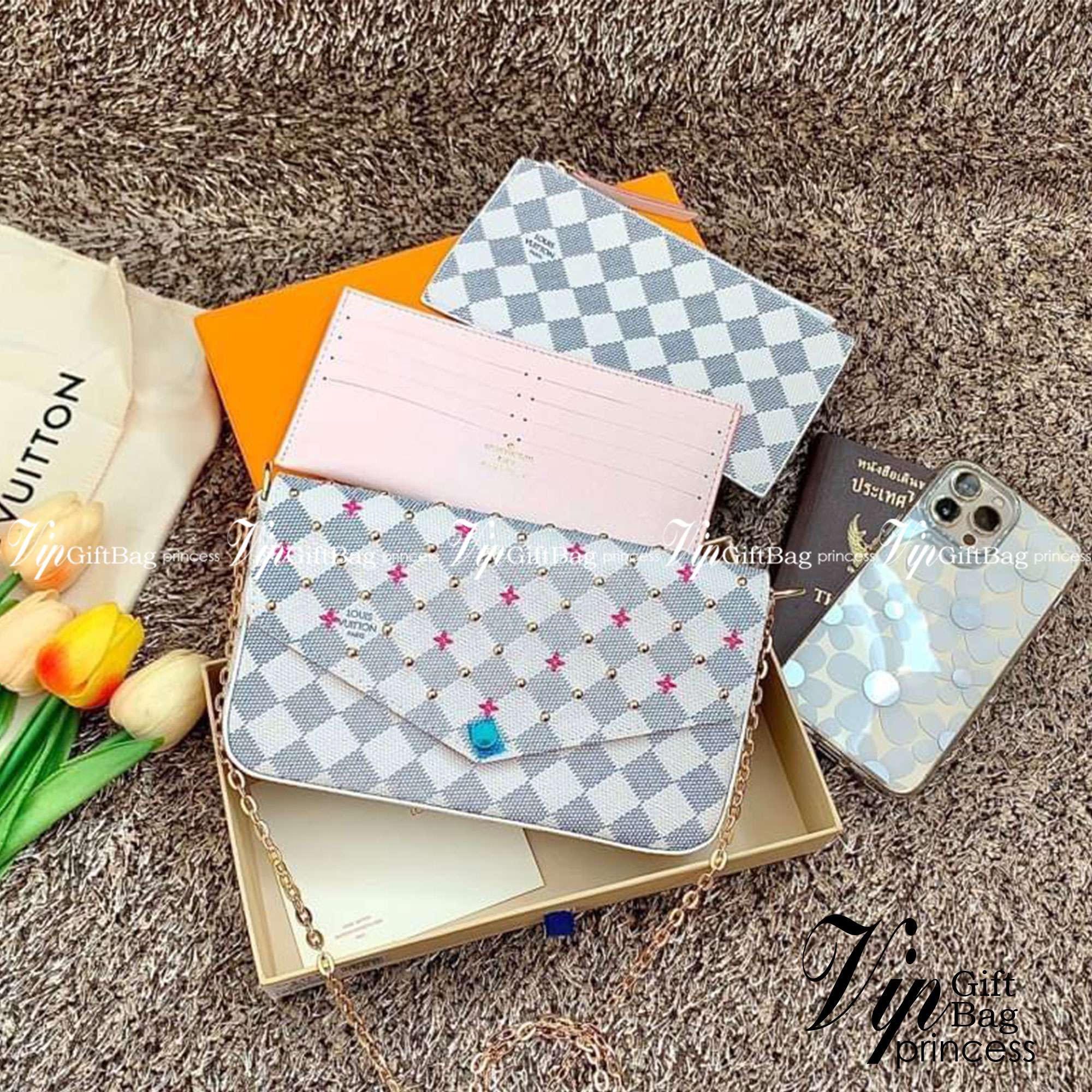 VIP 🥂 อัพลุคให้ตัวเองดูดีกับกระเป๋าทรงคลัท//สะพายครอสบอดี้ร์แถมเป็นรุ่นที่ใช้ได้ตลอดทั้งวันด้วยนะคะ Louis Vuitton Monogram Casual Style Calfskin / LV Monogram Casual กระเป๋าทรงคลัทแบบฝาปิด หนังแท้ ลายสวยมากๆค่ะ