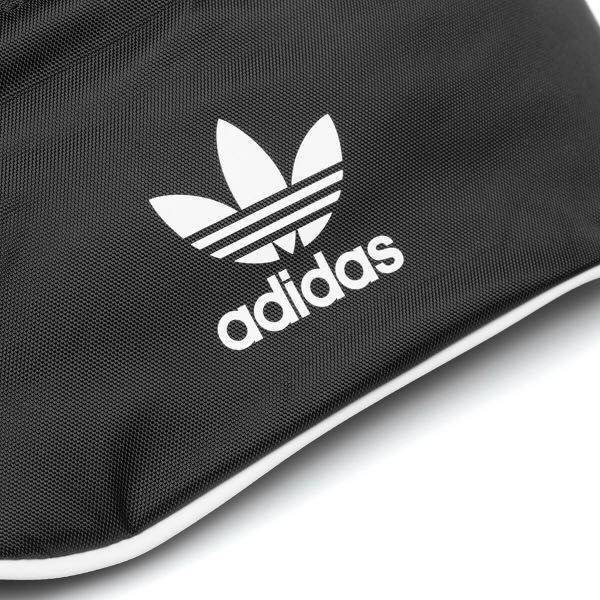 ADIDAS ORIGINALS ADICOLOR WAIST BAG ของมันต้องมี!! กระเป๋าคาดอก/คาดเอวสุดชิค ดีไซน์เรียบง่าย แต่สะพายแล้วเท่ คลาสสิคสุดๆ!! วัสดุ Nylon+Polyester กันน้ำได้ เปิด-ปิดฝากระเป๋าด้วยซิป หัวซิปปั๊มแบรนด์เป็น signature ภายในมีช่องโล่งกว้าง ใส่ของได้พอสมควร ใส่มือ