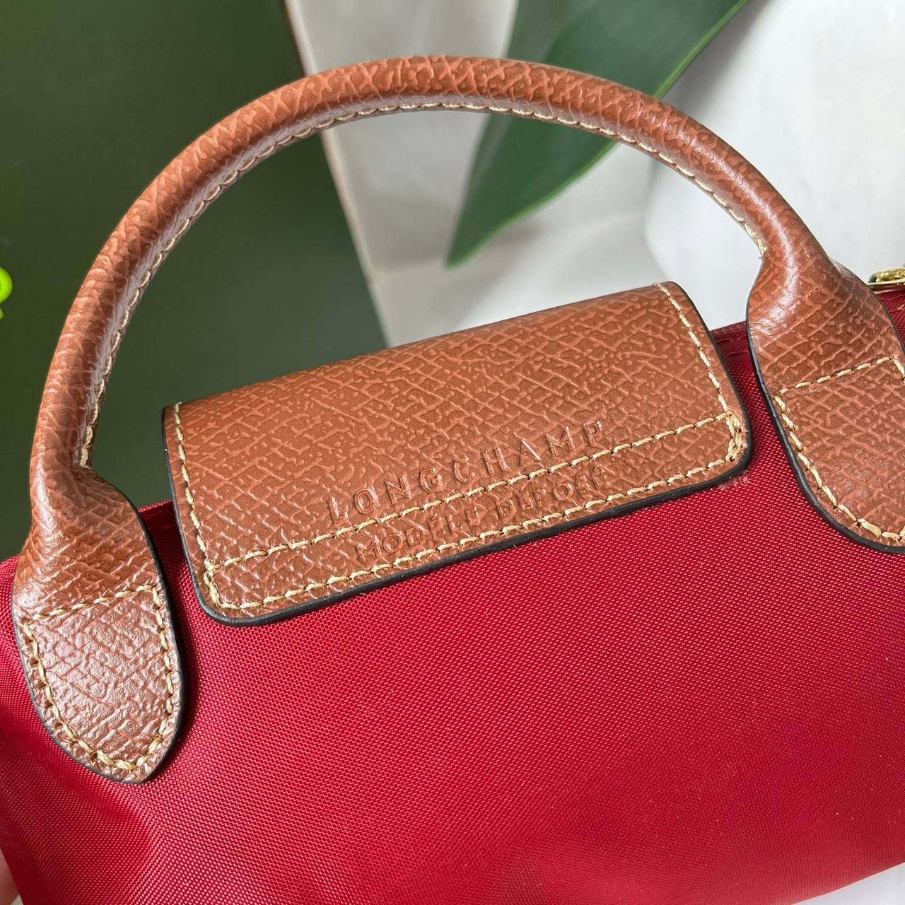 LONGCHAMP LE PLIAGE ORIGINAL Pouch with handle กระเป๋าใบเล็กขนาดกระทัดเหมาะกับใส่ของจำเป็นจุกจิก กันน้ำได้ พร้อมส่ง