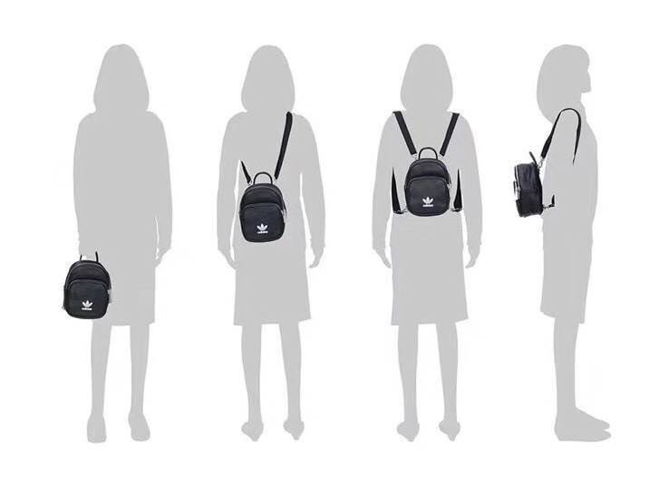 ADIDAS ORIGINALS CLASSIC MINI BACKPACK กระเป๋าเป้ทรงคลาสสิคไซส์มินิจากแบรนด์ adidas มาในขนาดกระทัดรัด น้ำหนักเบา พกพาสะดวกมากๆ วัสดุหนังนิ่มมือสุดๆ!! ทำความสะอาดง่าย เปิด-ปิดกระเป๋าด้วยซิป มีช่องหลักและช่องย่อยด้านหน้า หัวซิปปั๊มแบรนด์อะไหล่สวย ภายในกระเป