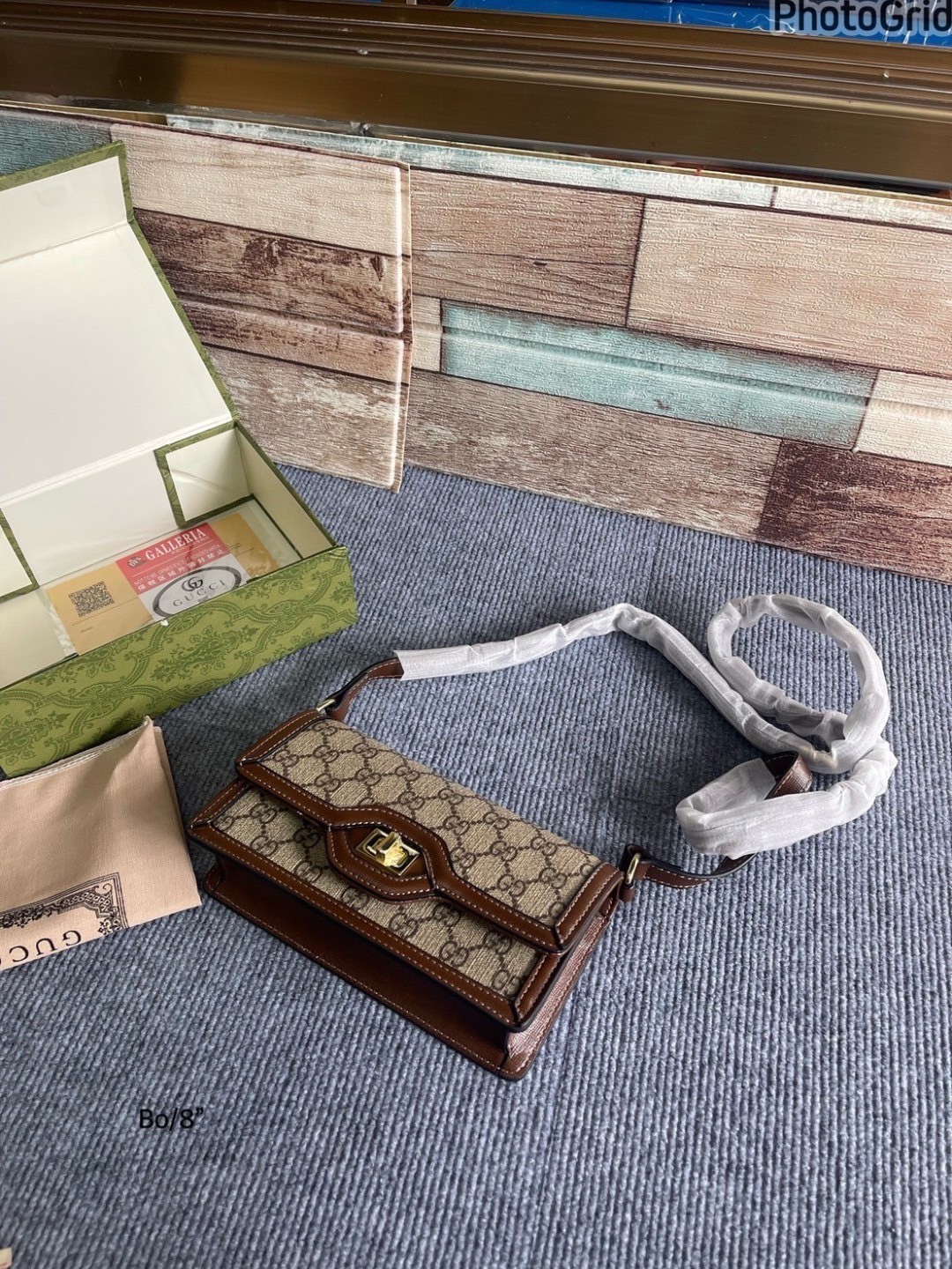 GUCCI Luce Mini Crossbody GG Canvas Bag กระเป๋าสะพายดีไซน์วินเทจ รุ่นฮิตในตำนาน ดีไซน์ร่วมสมัยสวยเรียบหรู สะพายง่ายไม่เจ็บไหล่ รูปทรงดีไซน์ร่วมสมัย