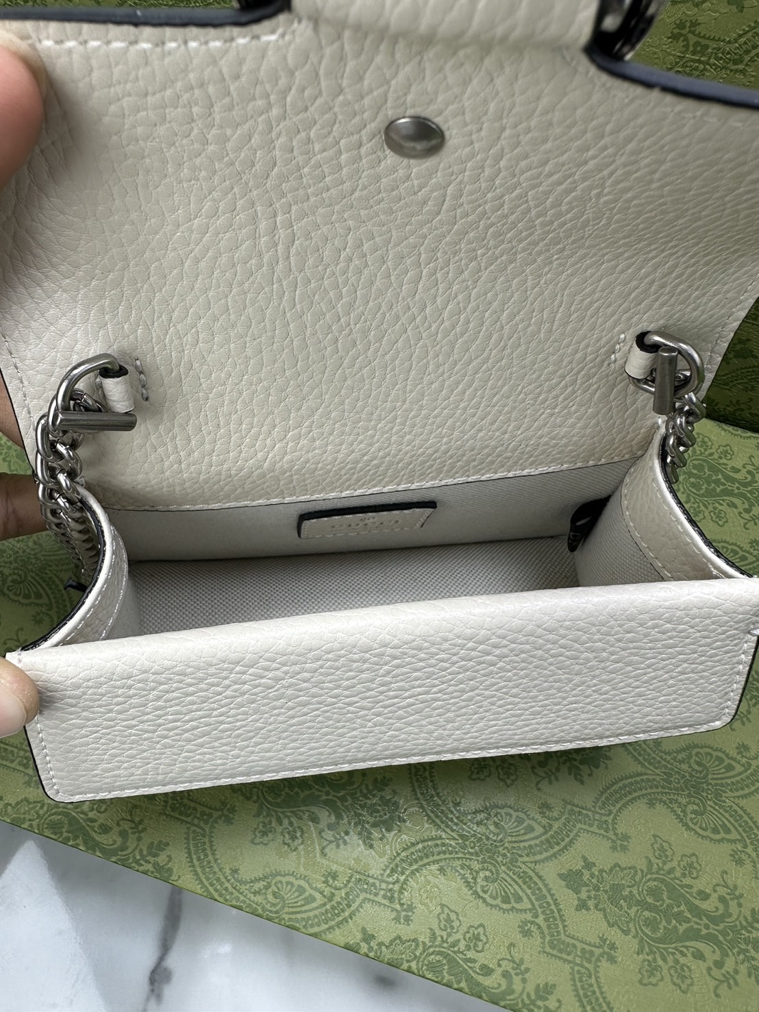 GUCCI DIONYSUS MINI TOP HANDLE BAG กระเป๋าสะพายไดโอนิซูสหรูหราเป็นเอกลักษณ์ โดดเด่นด้วยหัวเสือ เกรดออริ สลับแท้ 1:1 ใช้งานต่างประเทศได้