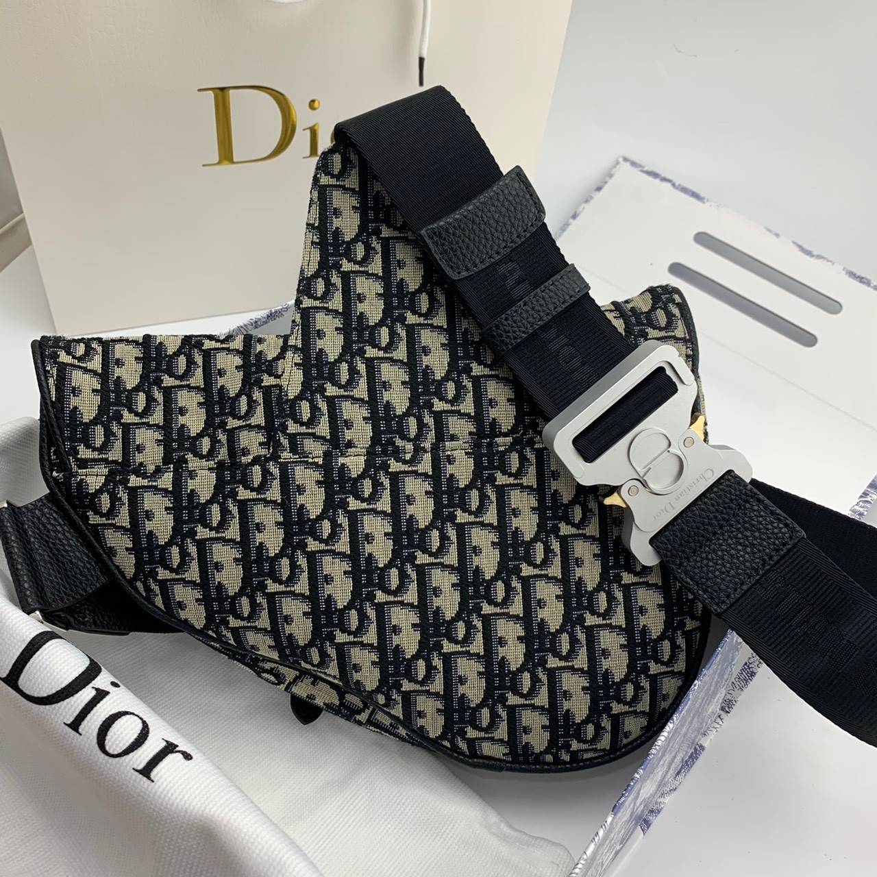 CHRISTIAN DIOR SADDLE BAG Beige and Black Dior Oblique Jacquard