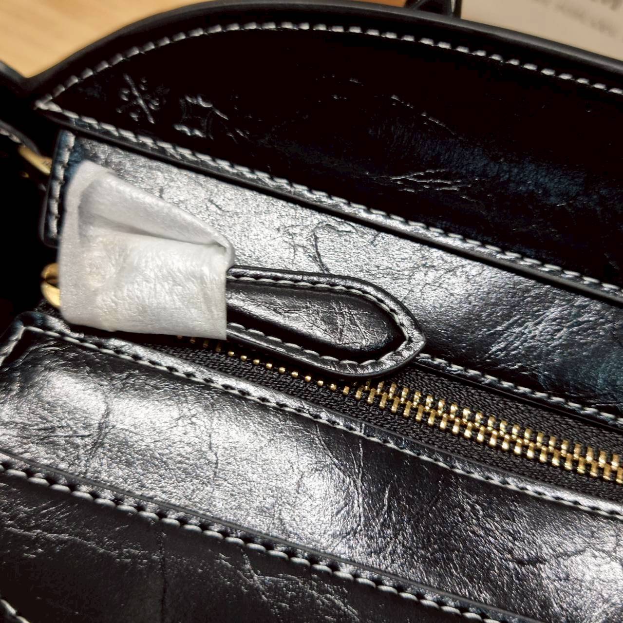 ORI หนังแท้ | Coach Empire carryall bag กระเป๋าสะพายทรงโฮโบ รุ่นใหม่ล่าสุดมาแรงมากๆ จึ้งสุดๆ ดีไซน์เฉี่ยว เก๋ สะพายไปคาเฟ่ ไปเที่ยวถ่ายรูปสวยๆ คือเหมาะสุดๆ