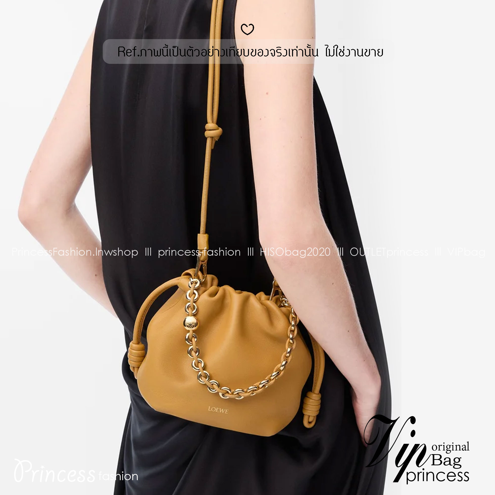 ORI หนังแท้ | LOEWE Mini Flamenco purse in mellow nappa leather / Loewe Bucket Bag กระเป๋าสะพายทรงบัคเก็ตไซส์มินิ หนังเรียบสวยหรู เรียบง่าย หนังแท้ผิวสัมผัสนุ่มมือ น้ำหนักเบาและนุ่มสบาย ดีไซน์จับจีบ เชือกผูกแบบปมโบราณ และสายโซ่รูปโดนัท