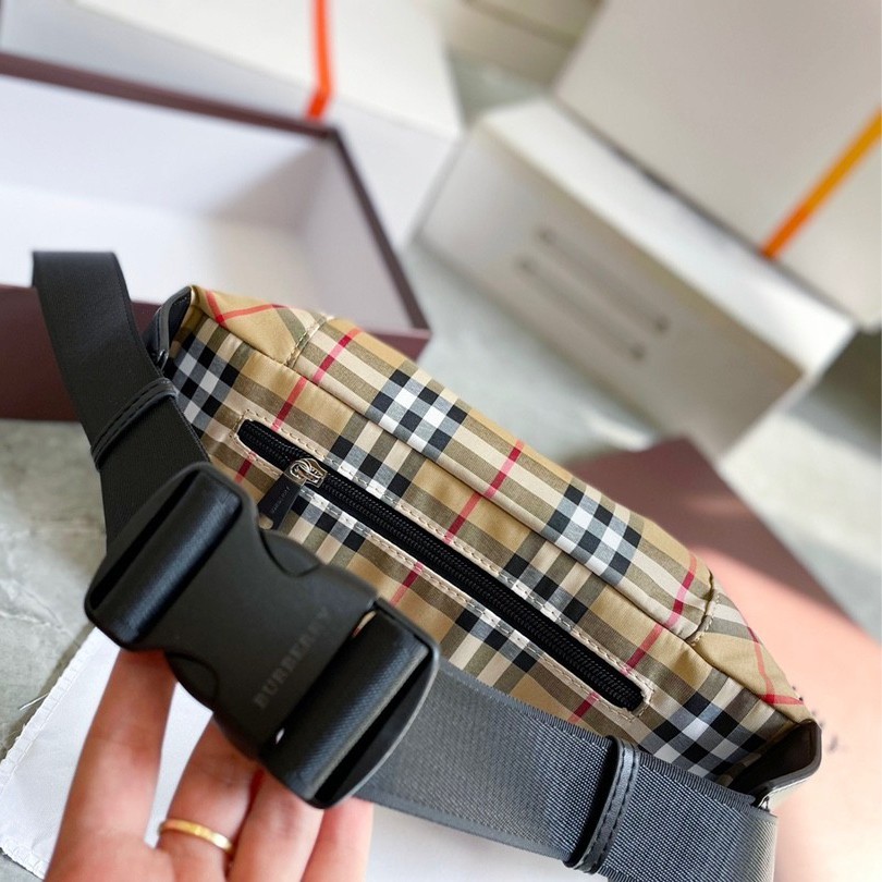 Burberry Vintage Check Sonny Belt Bag / BURBERRY FRAGRANCES BELT BAG กระเป๋าคาดเอว คาดอกแบบ UNISEX ใช้ได้ทุกเพศ ลายวินเทจตามแบบฉบับของแบรนด์