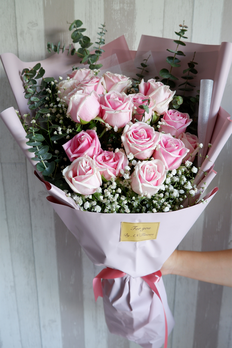 ช่อดอกไม้ ช่อกุหลาบชมพูมาลียา ช่อใหญ่