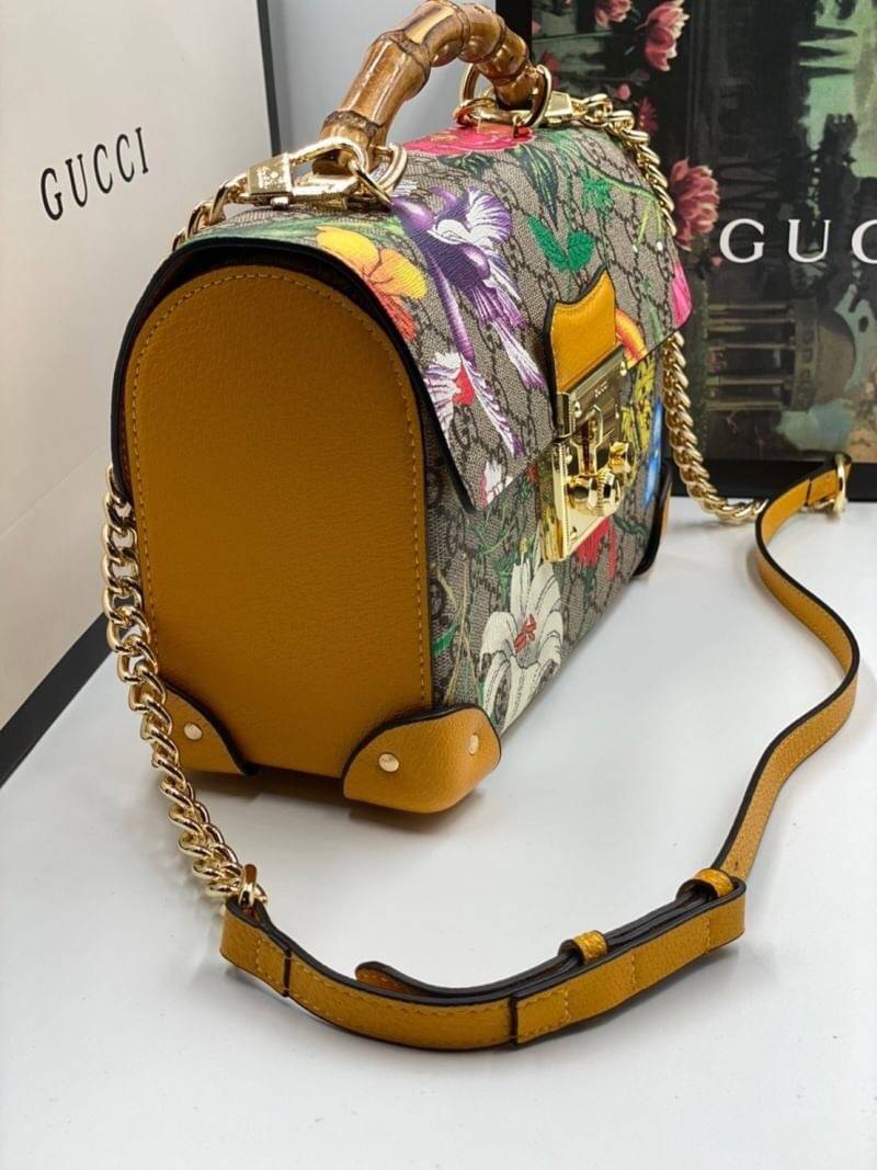 VIP 】หนังแท้ GUCCI MULTICOLOR SMALL GG FLORA BAMBOO PADLOCK BAG พร้อมส่งที่ไทย