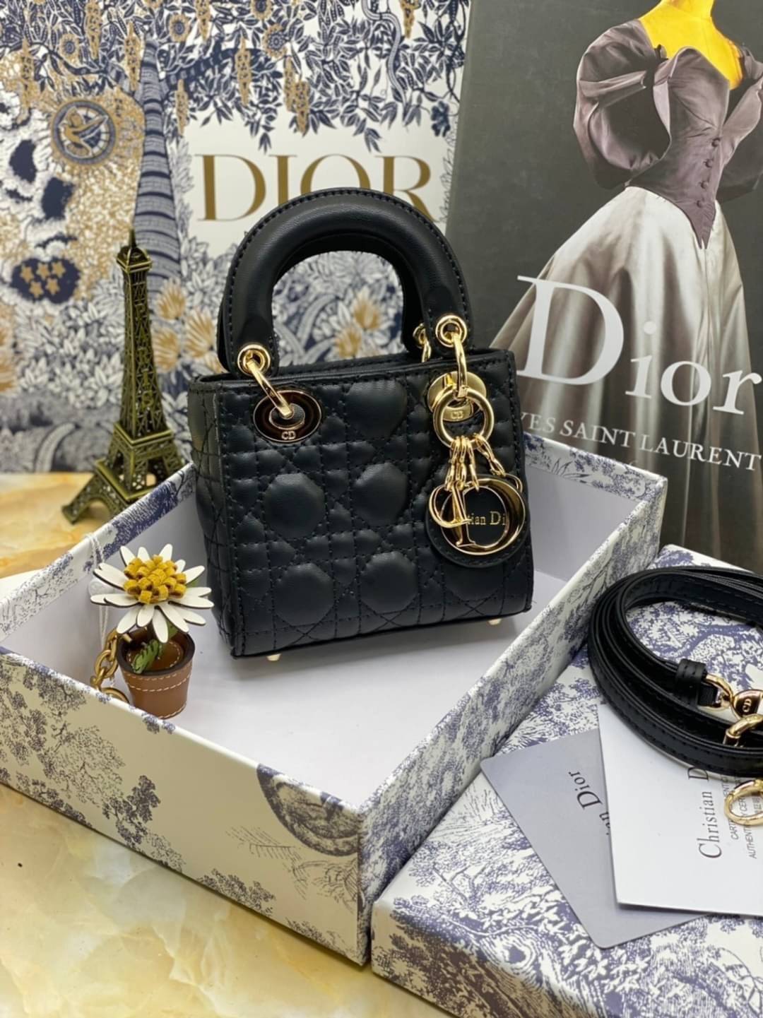 VIP 】หนังแท้ CHRISTIAN DIOR MICRO LADY DIOR BAG Cannage Lambskin