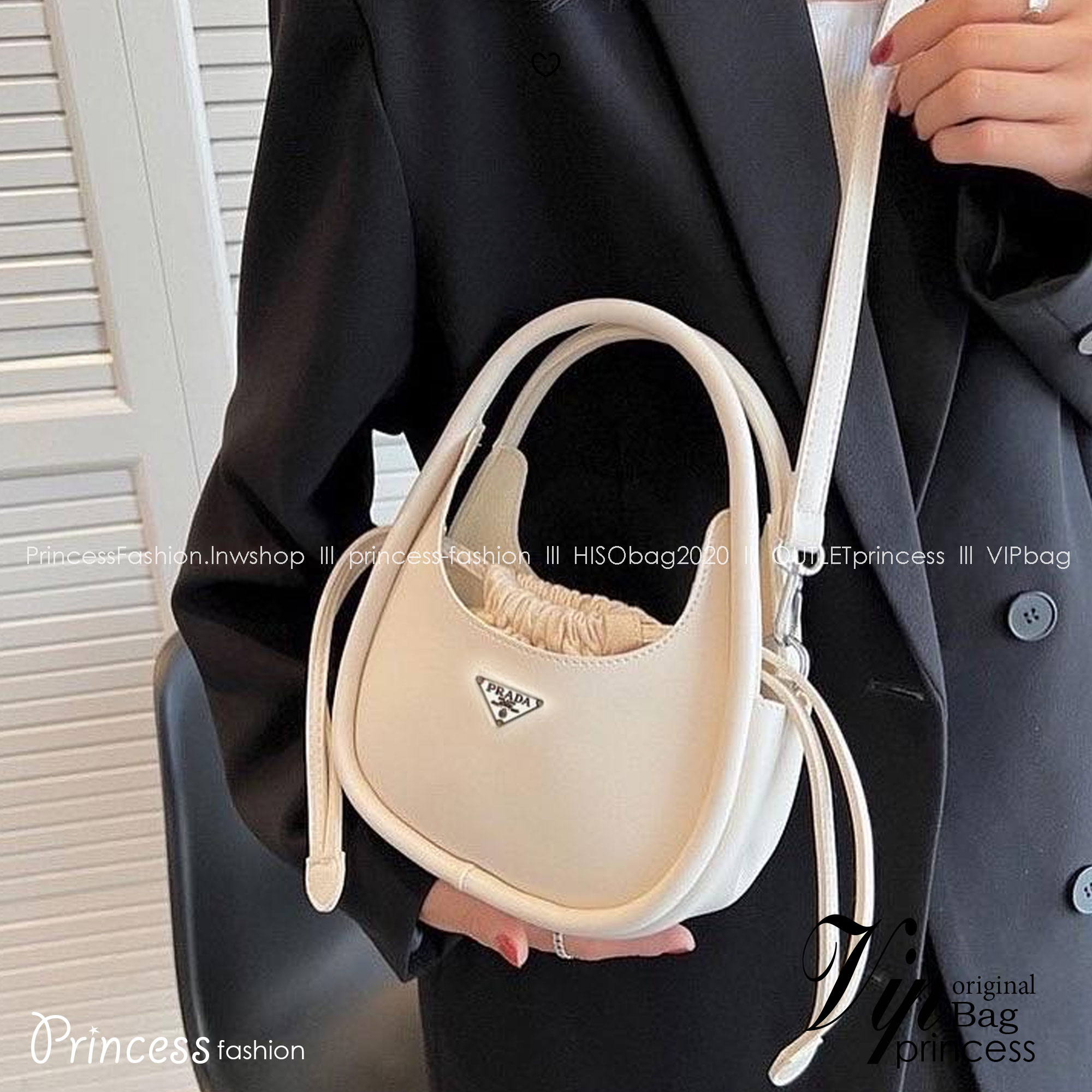 PRADA leather handbag กระเป๋าถือดีไซน์สวย ใช้งานง่าย มีกระเป๋าผ้าเชือกผูกเพิ่มกิมมิกได้อย่างลงตัวน่ารัก มาพร้อมสายสะพายยาวถอดได้ ปรับใช้ได้กับทุกลุคและแมทช์กับทุกสไตล์ แนะนำเลยจ้า