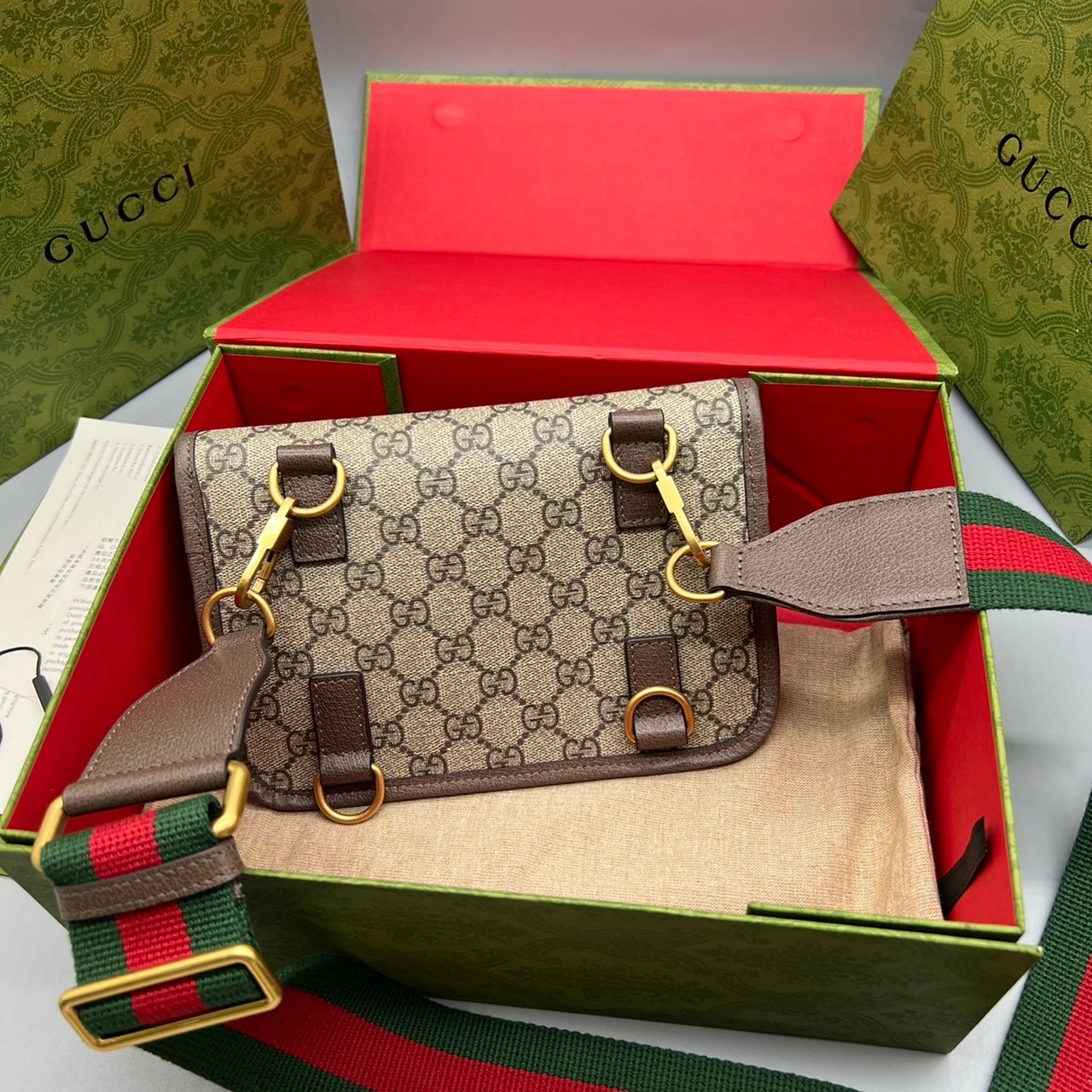 GUCCI Neo Vintage GG Supreme belt bag / Gucci Belt bag เกรดใช้งานสลับของแท้ เกรดออริจินอล ใช้ได้ทั้งชายหญิง งาน unisex ผลัดกันใช้ ^-^ ก็ได้ งานสวยตามรูป สินค้าขายดี ภาพสินค้าถ่ายจากงานขายจริง ใช้งานต่างประเทศได้