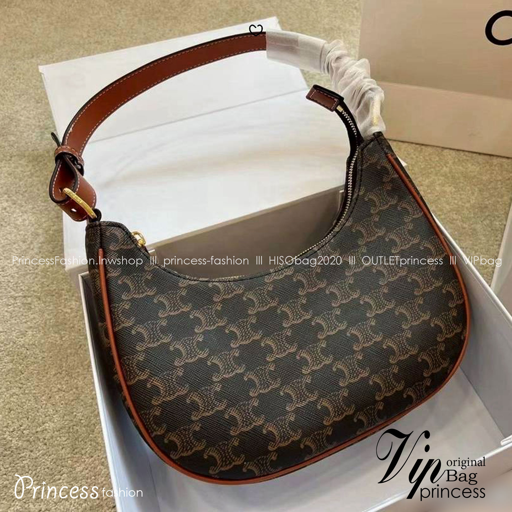 CELINE Ava bag in Triomphe canvas and leather กระเป๋าสะพายไหล่ รุ่นยอดฮิต ดีไซน์แบบสวยสับ รูปทรงคลาสสิคใช้งานได้ง่าย แมทช์ได้หลากหลายสไตล์
