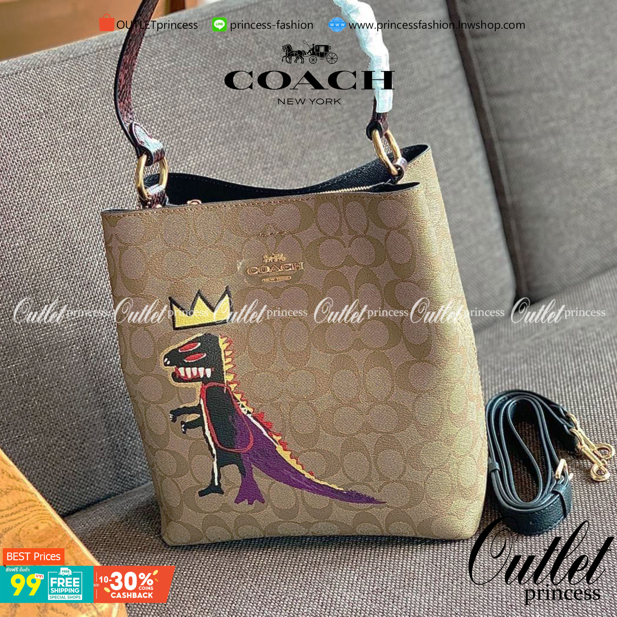 ใบใหญ่ตามมาติดๆ ห้ามพลาดค่า! Coach X Jean Michel Basquiat Town Bucket Bag In Signature Canvas ((C5787)) พร้อมส่งใบใหญ ใส่จุใจเลยจ้าา😘 กระเป๋าทรงถังใหญ่ วัสดุหนังแคนวาส หนังนิ่มสวยงาม 💥จุดเด่นคือเพนท์รูปก็อตซิล่าสวมมงกุฏ เป็นการออกแบบโดยการ