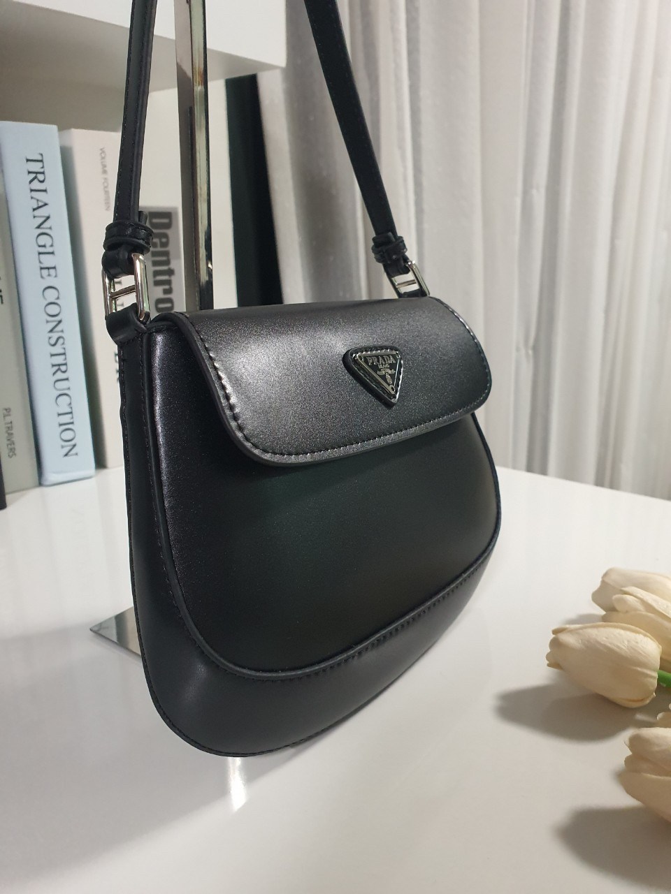 Prada งานพรีเมี่ยมกิ้ฟท์จากเคาเตอร์ต่างประเทศ PRADA CLEO BRUSHED LEATHER SHOULDER BAG WITH FLAP