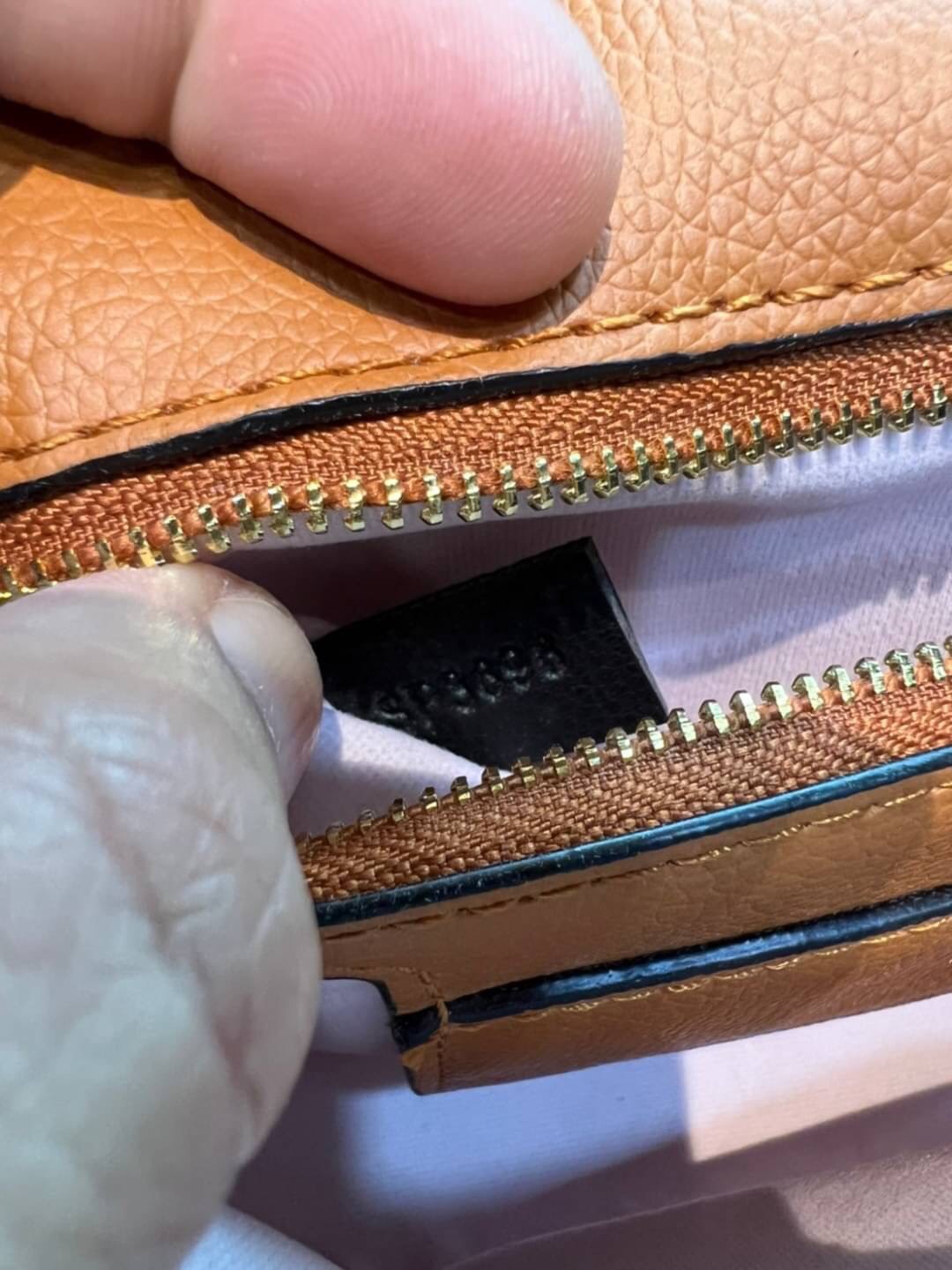 VIP 】หนังแท้ Louis Vuitton Crossbody & Shoulder Bag พร้อมส่งที่ไทย 4 สี