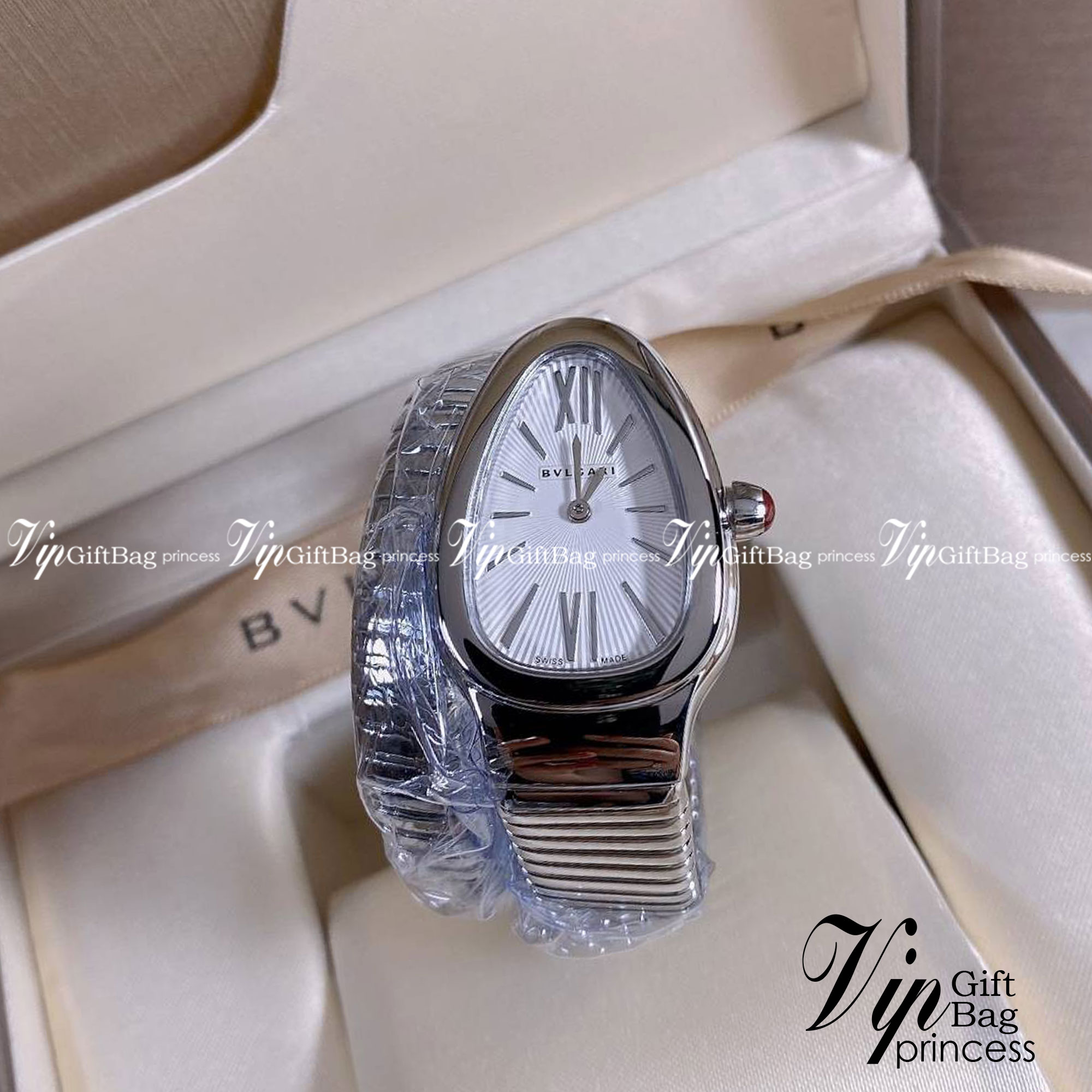 BVLGARI SERPENTI WATCH 24mm 26mm นาฬิกาบุลการี รุ่นหน้าปัดไม่มีเพชร นาฬิกาผู้หญิง ระบบถ่าน Quartz ภาพสินค้าถ่ายจากงานขายจริง