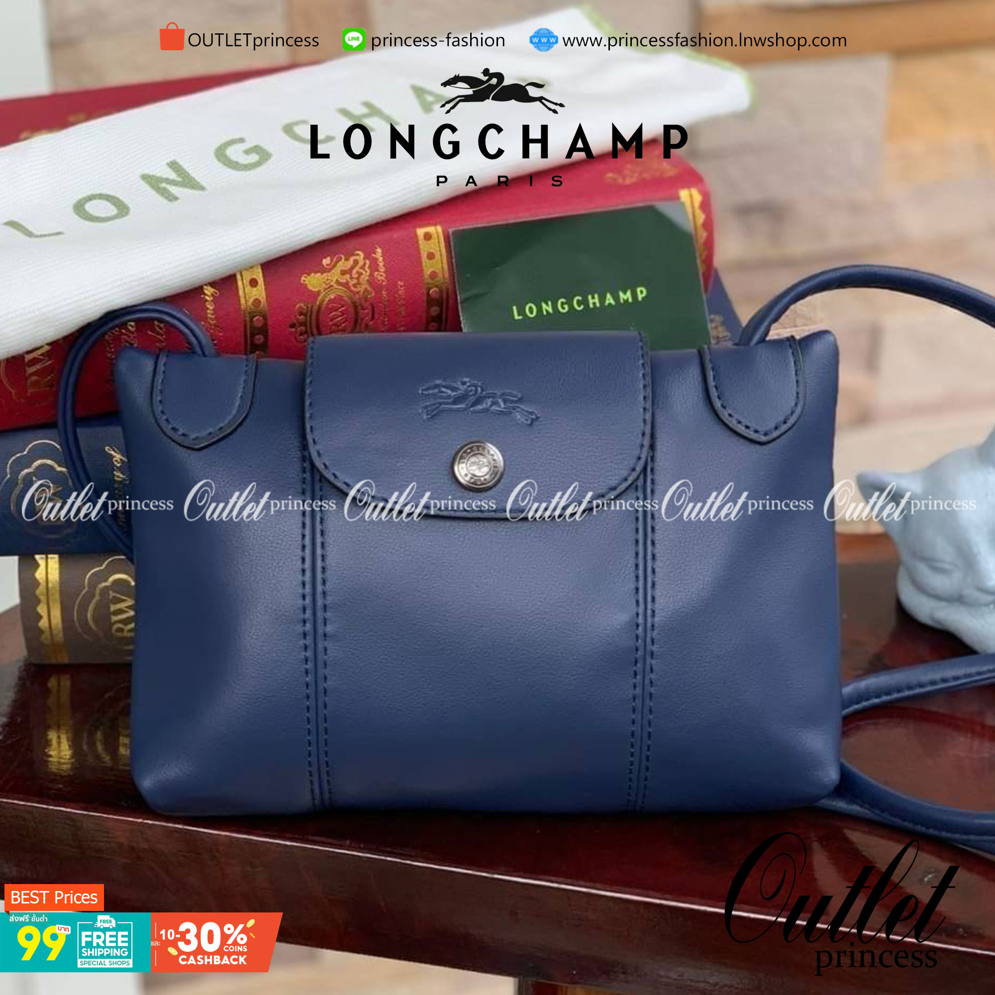 Longchamp Le Pliage Cuir Crossbody Bag อีกหนึ่งคอลเลคชั่น Le Pliage Cuir หนึ่งในตระกูลกระเป๋าสุดไอคอนิกจากแบรนด์ Longchamp และจัดการปรับดีไซน์ให้มีขนาดเล็กลงในทรงcrossbody กะทัดรัดสะพายแล้วคล่องตัว ด้วยดีไซน์ที่ดูเป็นเอกลักษณ์การใช้งานช่องหลักที่ซิปด้านหล