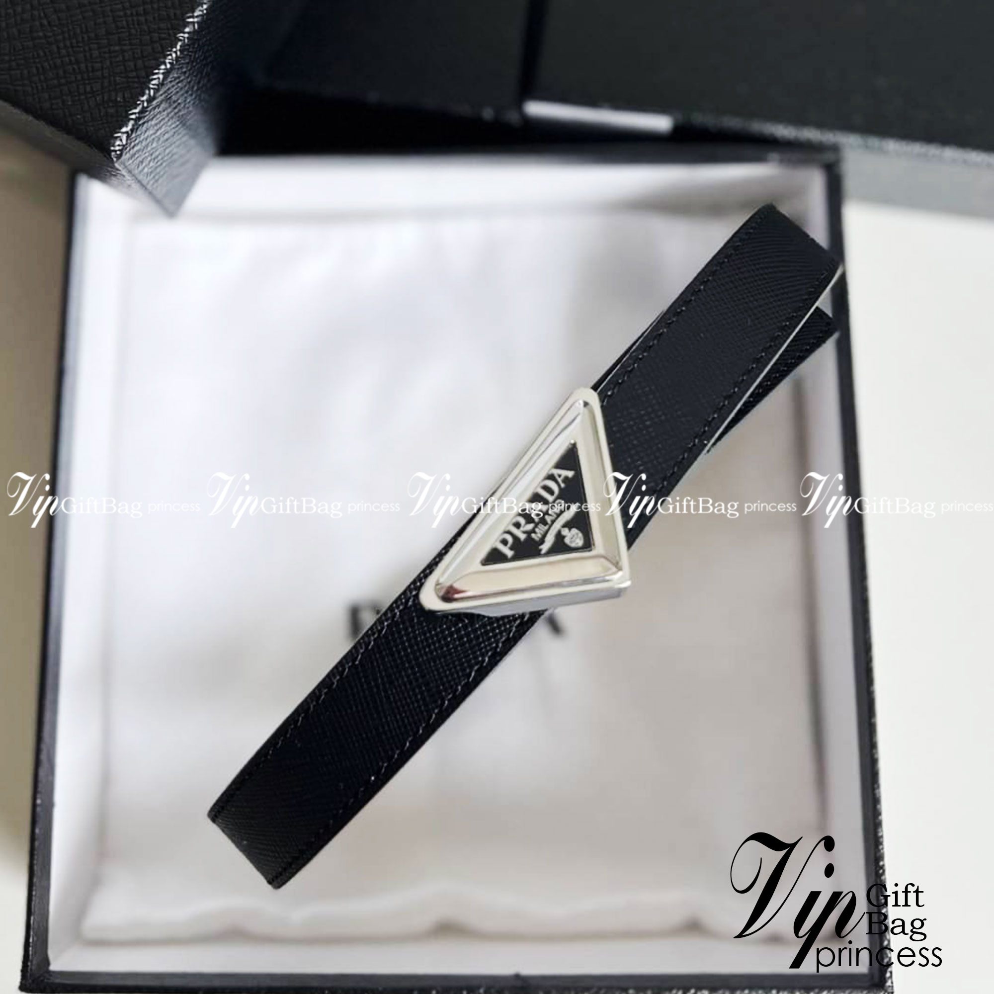 PRADA BELT LOGO 2CM / Prada Triangle Saffiano Logo Belt เข็มขัดพราด้าทรงสามเหลี่ยม เกรดใช้สลับของจริง หนังแท้ ออริจินอล ใช้งานต่างประเทศได้