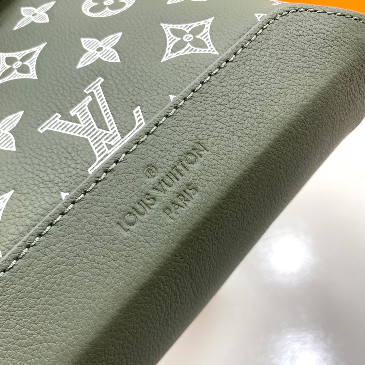 TOP ORI หนังแท้ | LV Duo Slingbag / LV Belt Bag กระเป๋าคาดอกดีไซน์ใหม่ สปอร์ตและดูหรูในตัว รูปทรงใช้งานง่ายได้ทุกลุค ที่สุดของไอเท็มขายดี