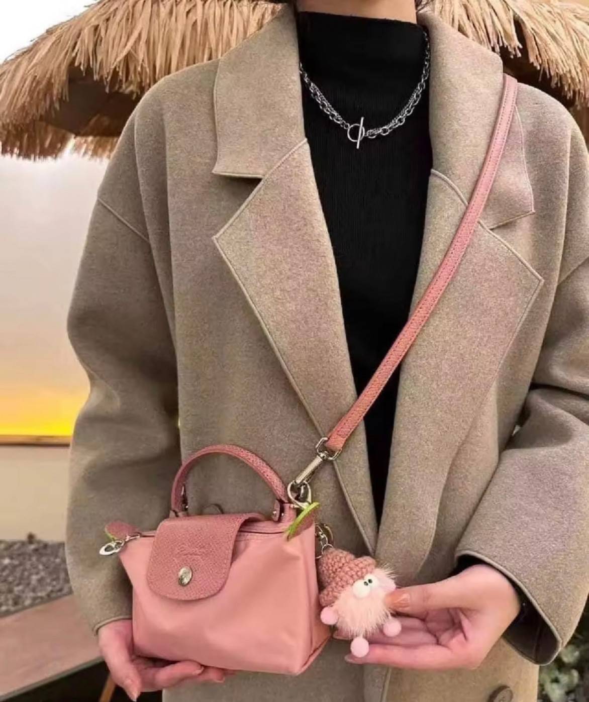 LONGCHAMP LE PLIAGE ORIGINAL Pouch with handle กระเป๋าใบเล็กขนาดกระทัดเหมาะกับใส่ของจำเป็นจุกจิก