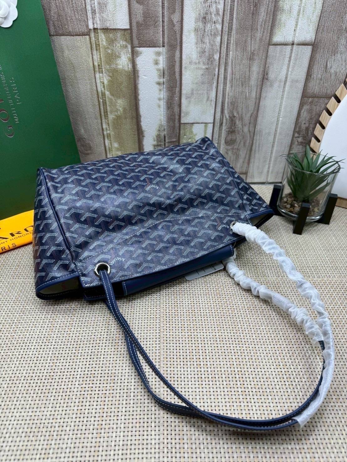 ORI หนังแท้ | GOYARD Rouette Souple Bag 30cm กระเป๋าสะพายแบรนด์หรูสัญชาติฝรั่งเศส สะท้อนถึงความเบา ความยืดหยุ่น คือการแสดงออกถึงแก่นแท้ของโมดูลาร์ของ Maison