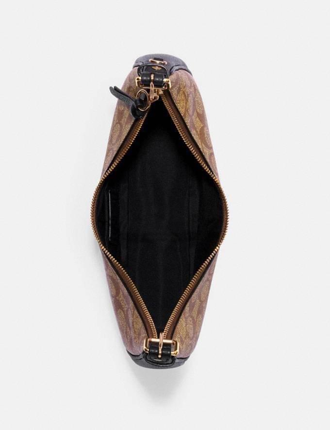 COACH BAILEY HOBO WITH WHIPSTITCH ((C4108//C1322)) พร้อมส่งที่ไทย!! สวยจริงไม่จกตาแน่นอนค่าา กระเป๋าทรงโค้ง ใช้แบบหิ้วหรือคล้องไหล่ก็ดูดี ใช้วัสดุหนังแท้ชั้นดี หนังสวยมากๆค่ะ ด้านหน้าใช้อะไหล่แบรนด์ตัวใหญ่ หรู ดูสะดุดตามีเดียว