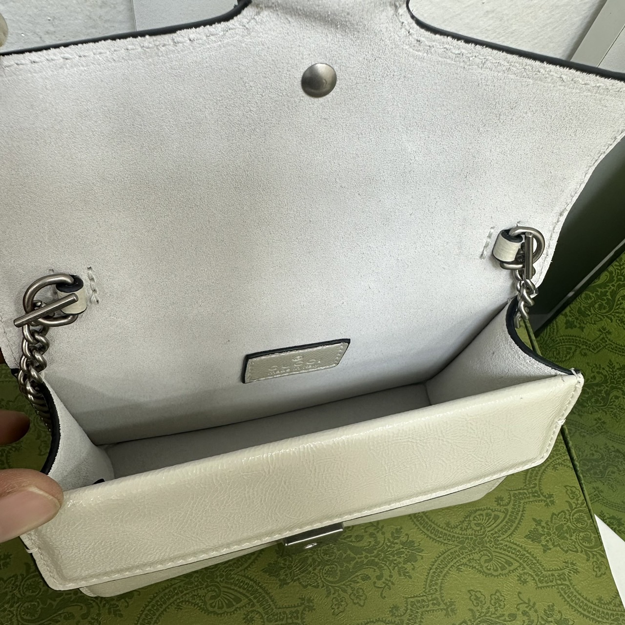 GUCCI DIONYSUS SUPER MINI BAG Patent Leather กระเป๋าสะพายหนังแก้ว เกรดออริ สลับแท้ 1:1 ใช้งานต่างประเทศได้