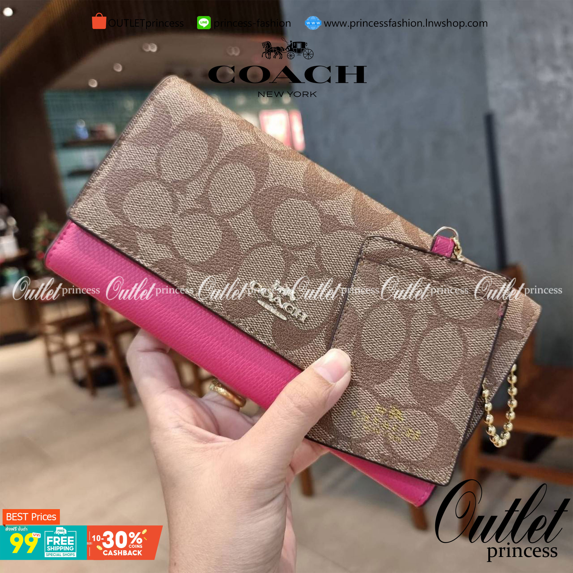COACH F53763 TRIFOLD WALLET IN SIGNATURE กลับมาแล้วจ้า!! รุ่นขายดี!! 💓 ดีไซน์ใหม่ กระเป๋าสตางค์ใบยาว แถมที่ห้อยใส่บัตรแยกให้ (ถอดออกได้) น่ารักมากๆ ใช้งานง่าย เปิด-ปิดด้วยกระดุม ภายในใส่ธนบัตร ใส่บัตรได้เยอะ ใส่มือถือได้ไปอีก!! จุใจสุดๆ บอกเลยว่าใ