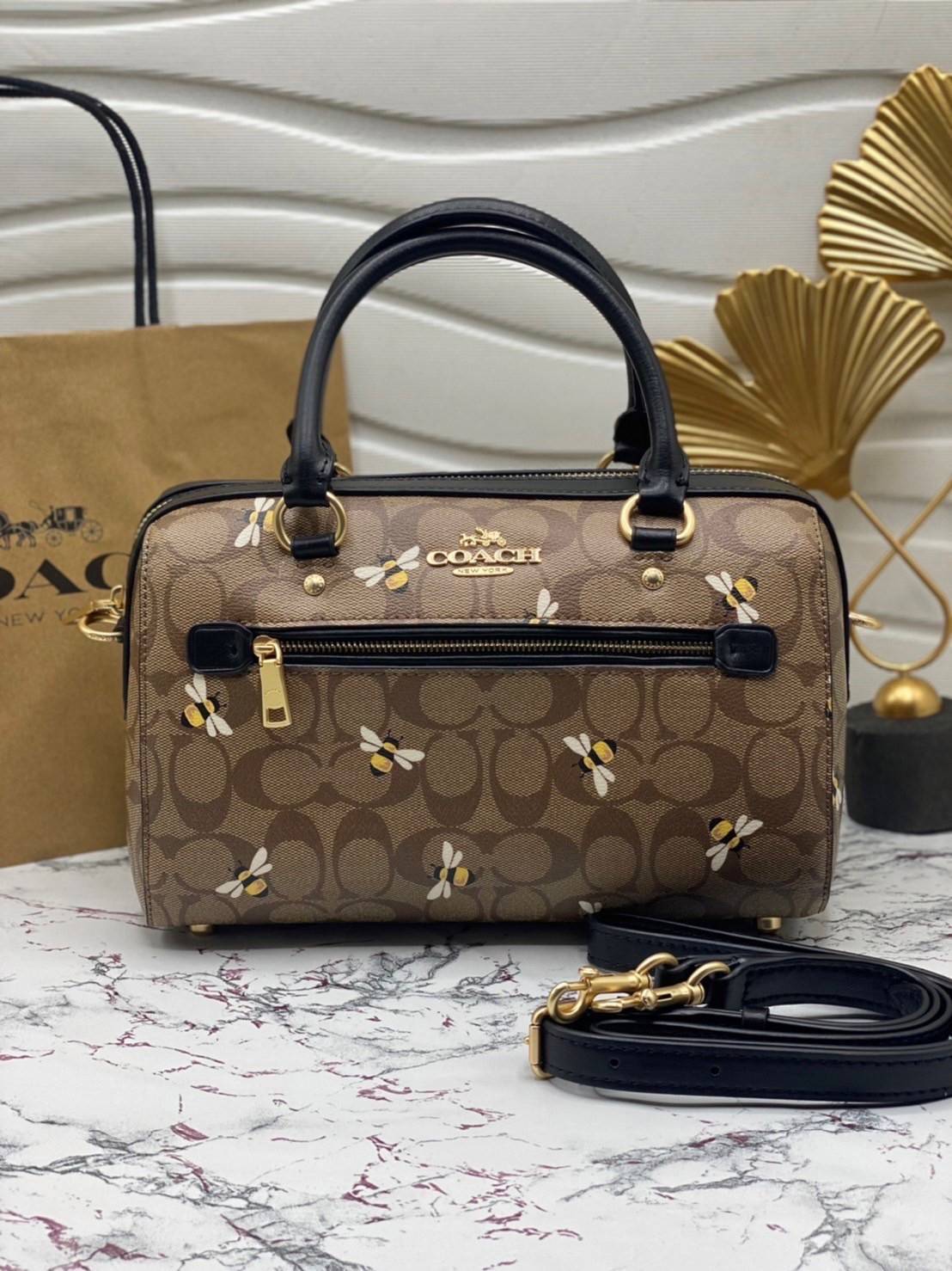 COACH ROWAN SATCHEL IN SIGNATURE CANVAS WITH BEE PRINT (C8591) พร้อมส่งที่ไทย