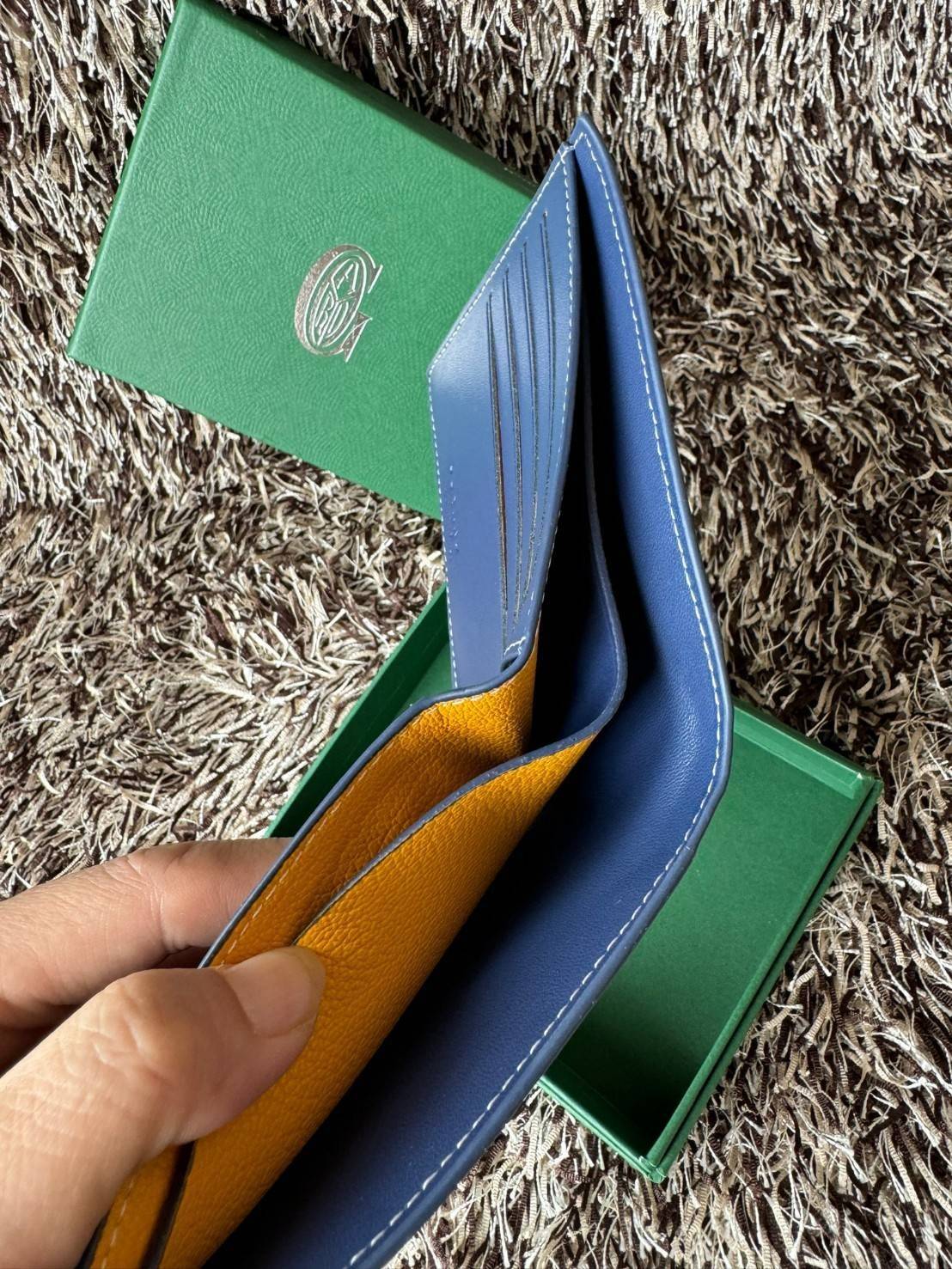 Goyard Wallet Men / Goyard Victoire Wallet กระเป๋าสตางค์ขนาดกะทัดรัดและเหมาะสําหรับการจัดสำหรับการ์ดและธนบัตร ลวดลายสุดคลาสสิค